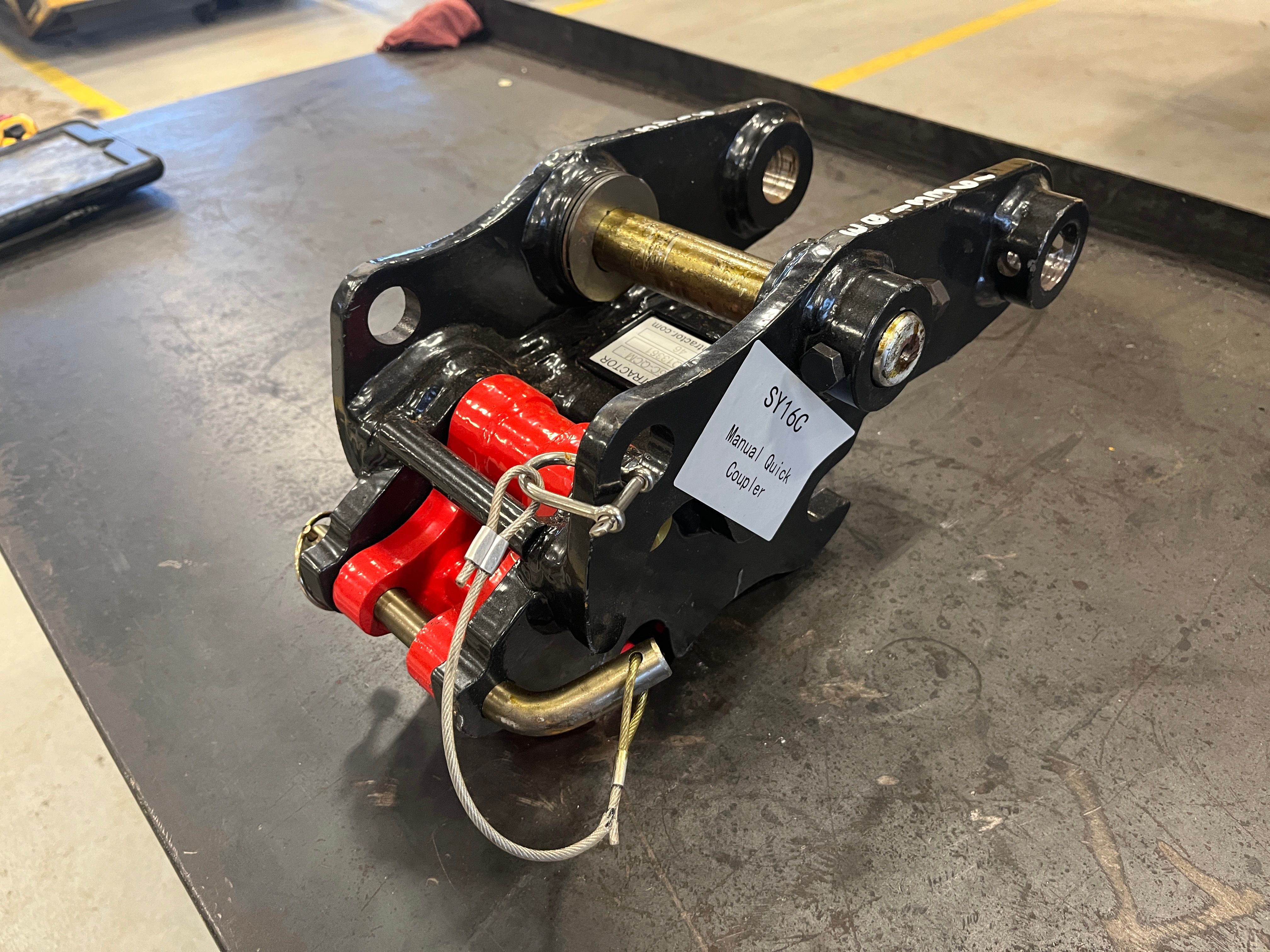 QCM MANUAL QUICK COUPLER FOR SY16C Photo 3 Thumbnail