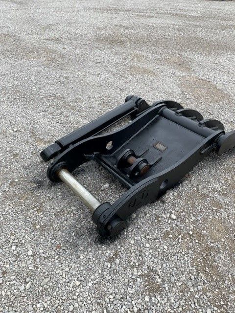 THUMB FOR SY365C (FOR USE W/ QUICK COUPLER) Photo 1 Thumbnail