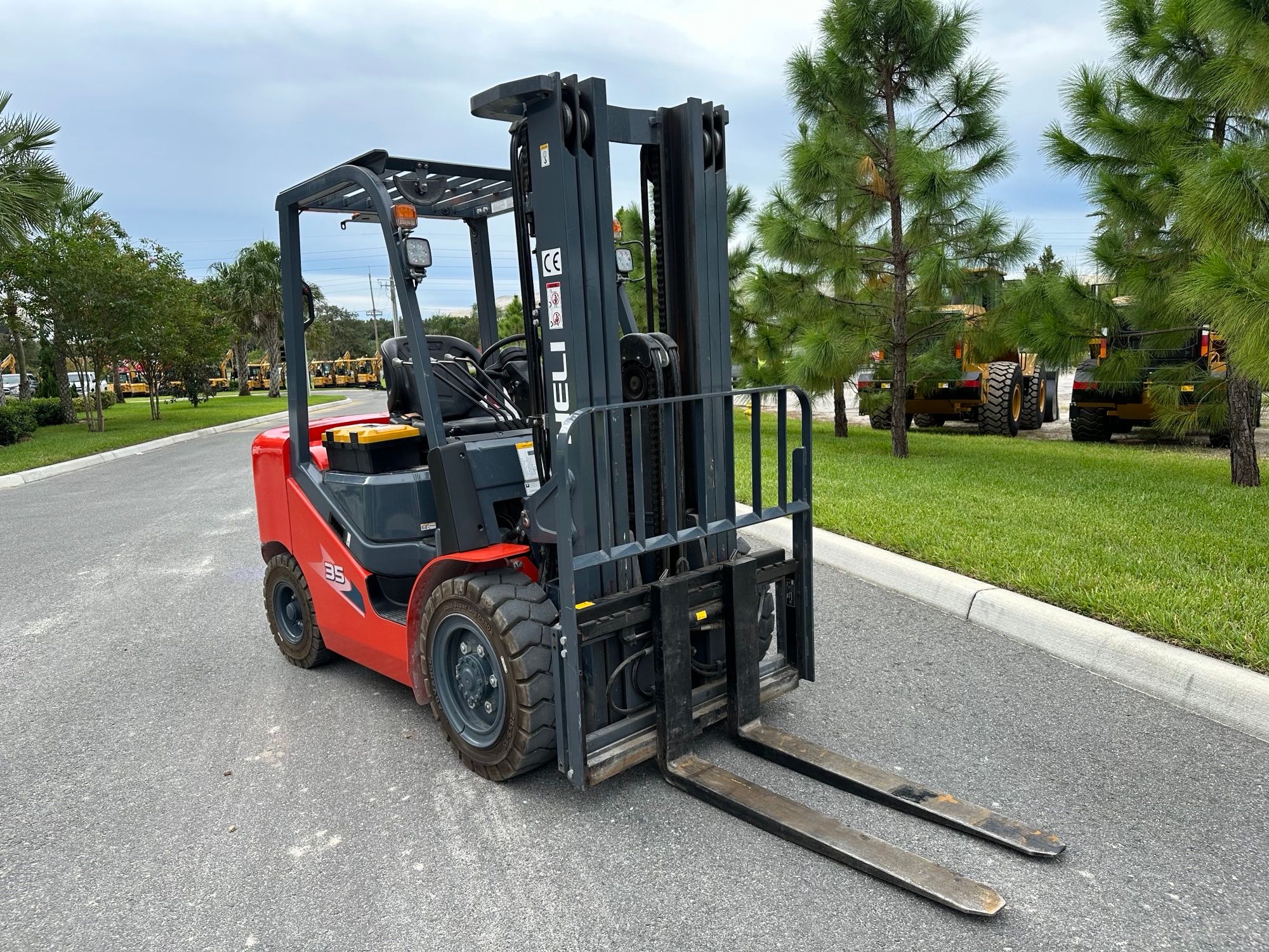 2022 HELI CPCD35KU Photo 6 Thumbnail