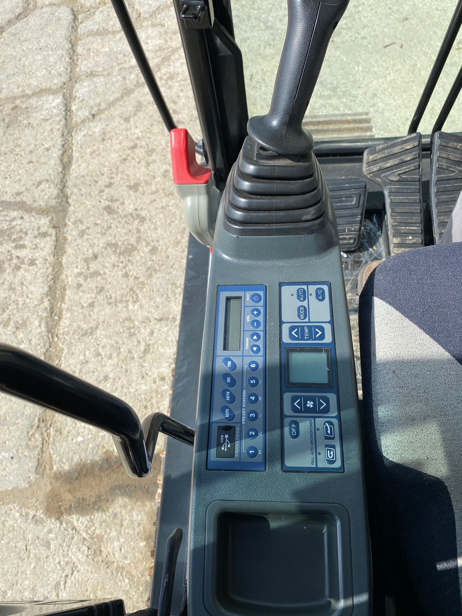 2019 SANY SY265C Photo 13 Thumbnail