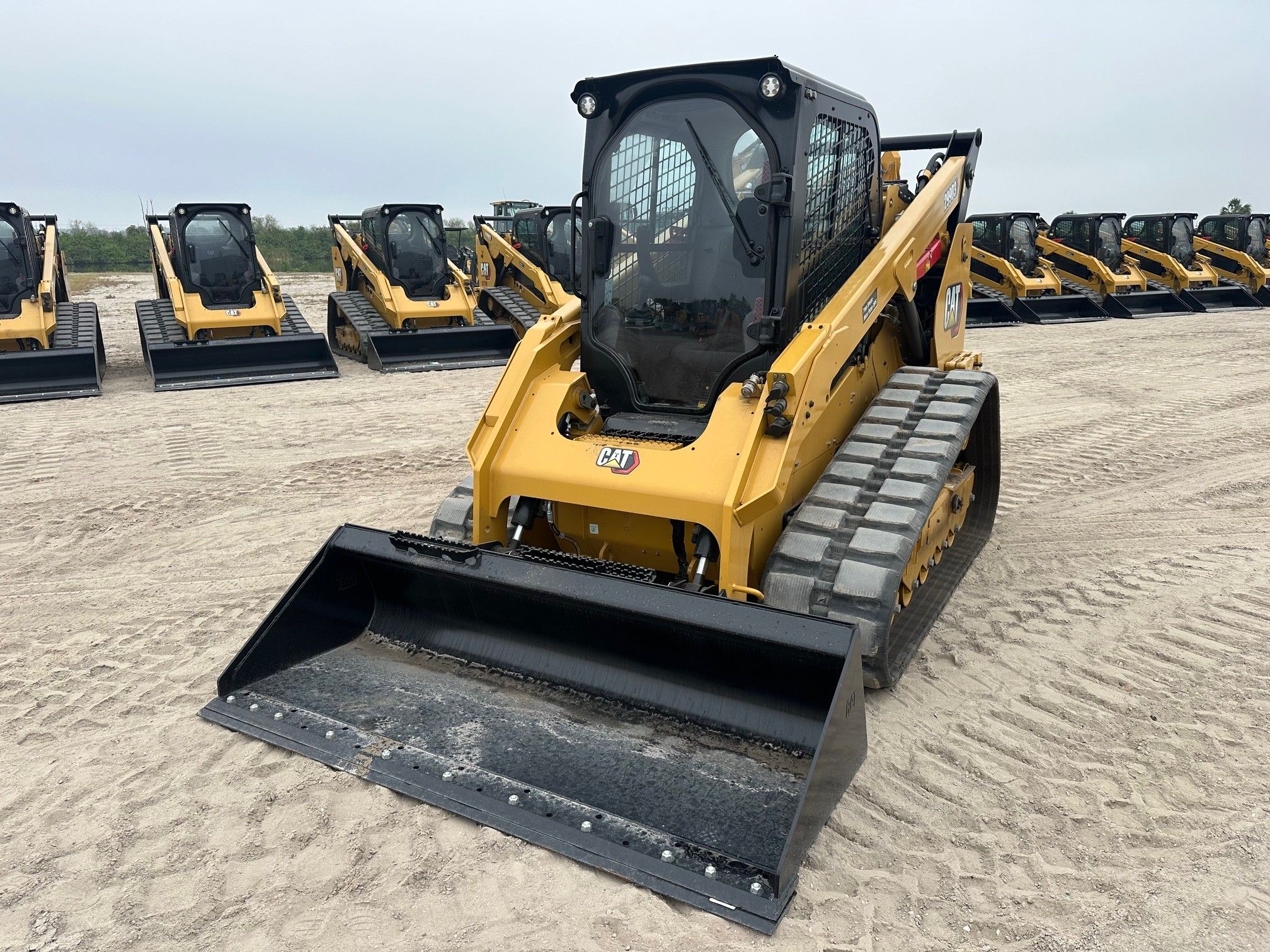 2024 CAT 299D3 Photo 1 Thumbnail