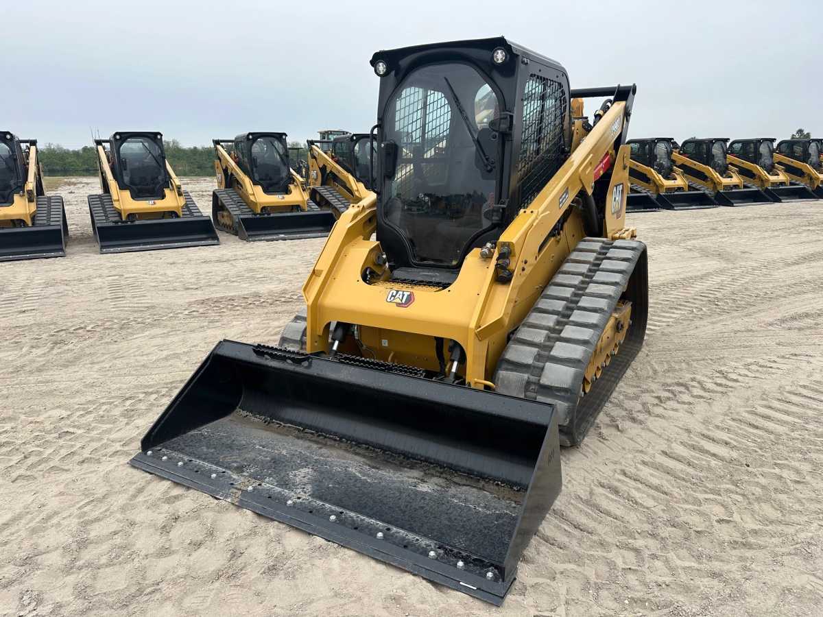 2024 CAT 299D3 Photo 1