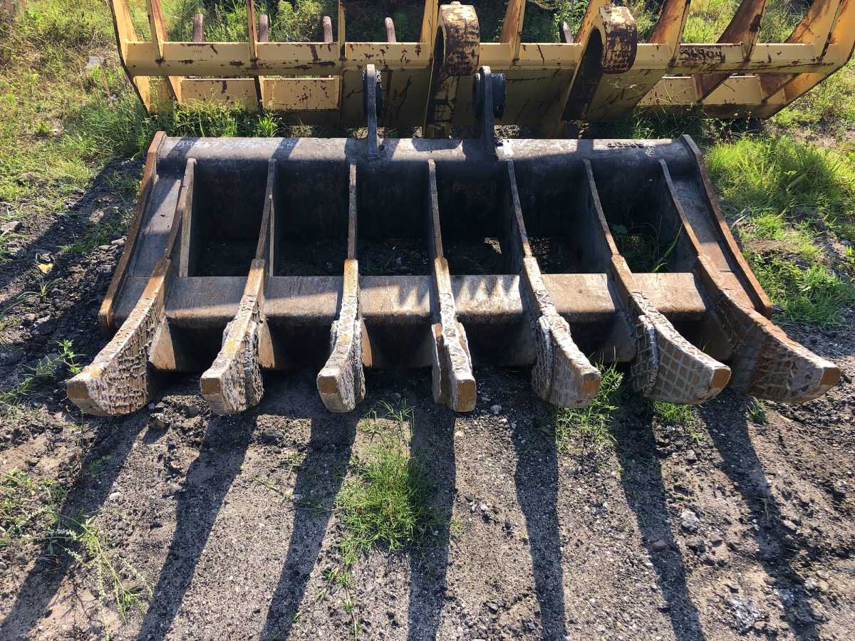 72" ROOT RAKE FOR SY215C Photo 1