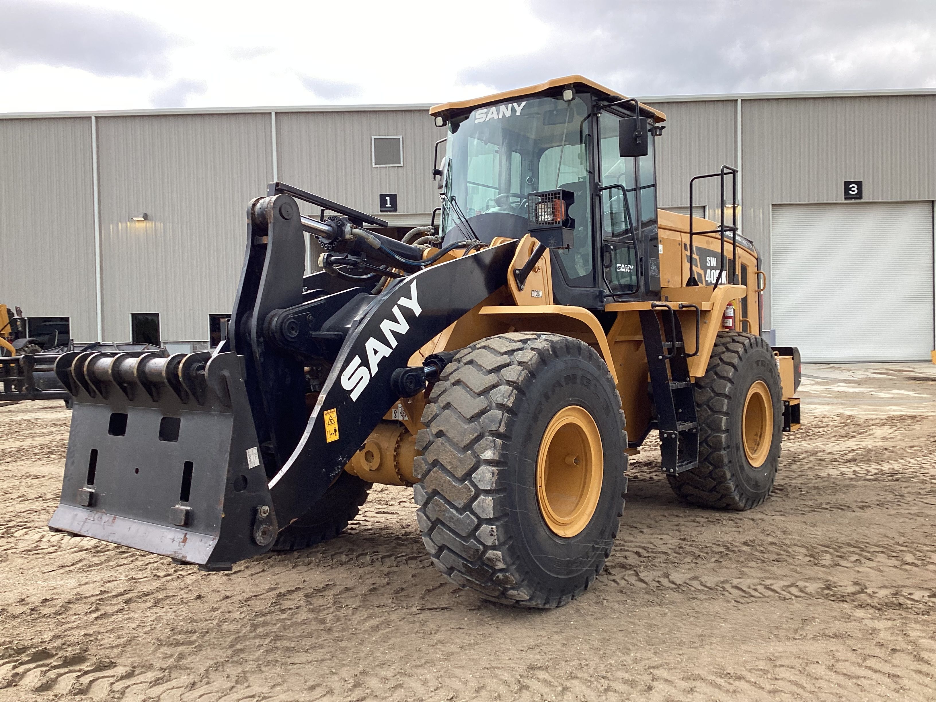 2023 SANY SW405K Photo 1 Thumbnail