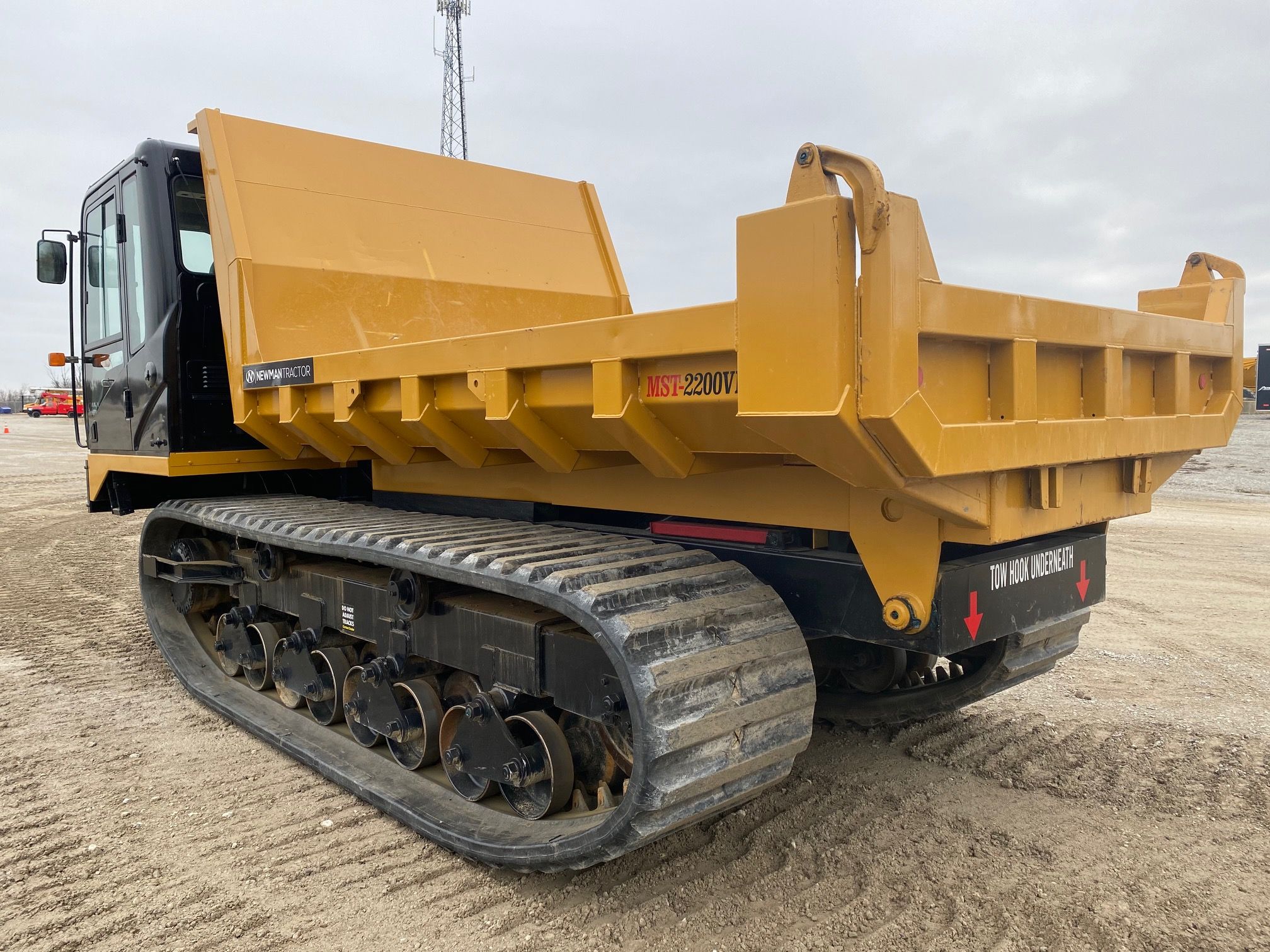 2014 MOROOKA MST 2200VD Photo 3 Thumbnail