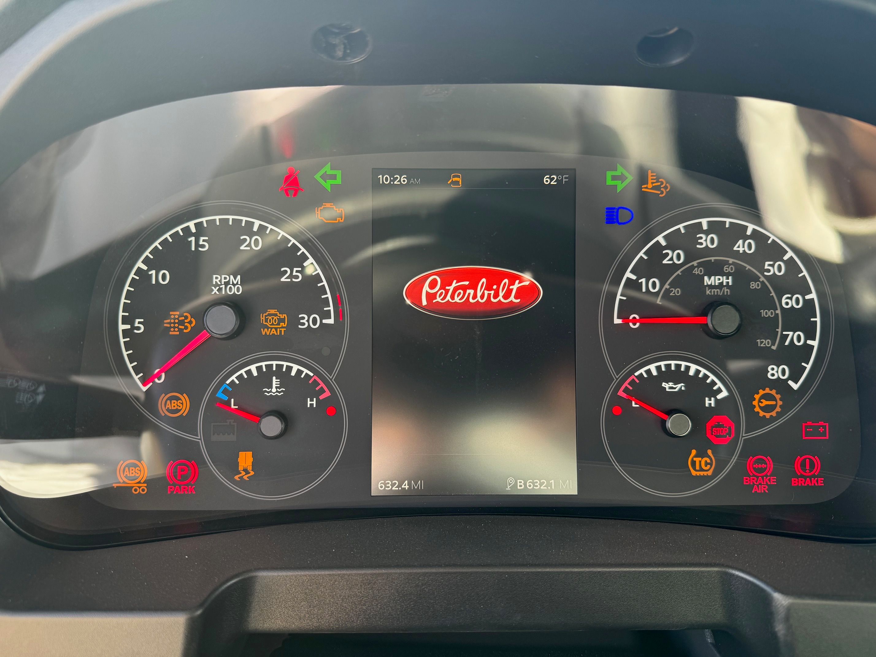 2025 PETERBILT 548 WATER Photo 8 Thumbnail