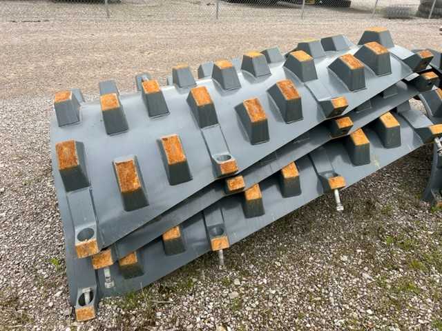 84" PADFOOT SHELL KIT FOR SSR120C Photo 1