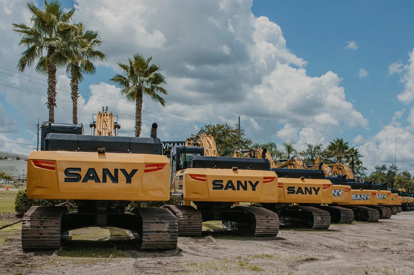 Newman Tractor Apopka Florida - Background Image