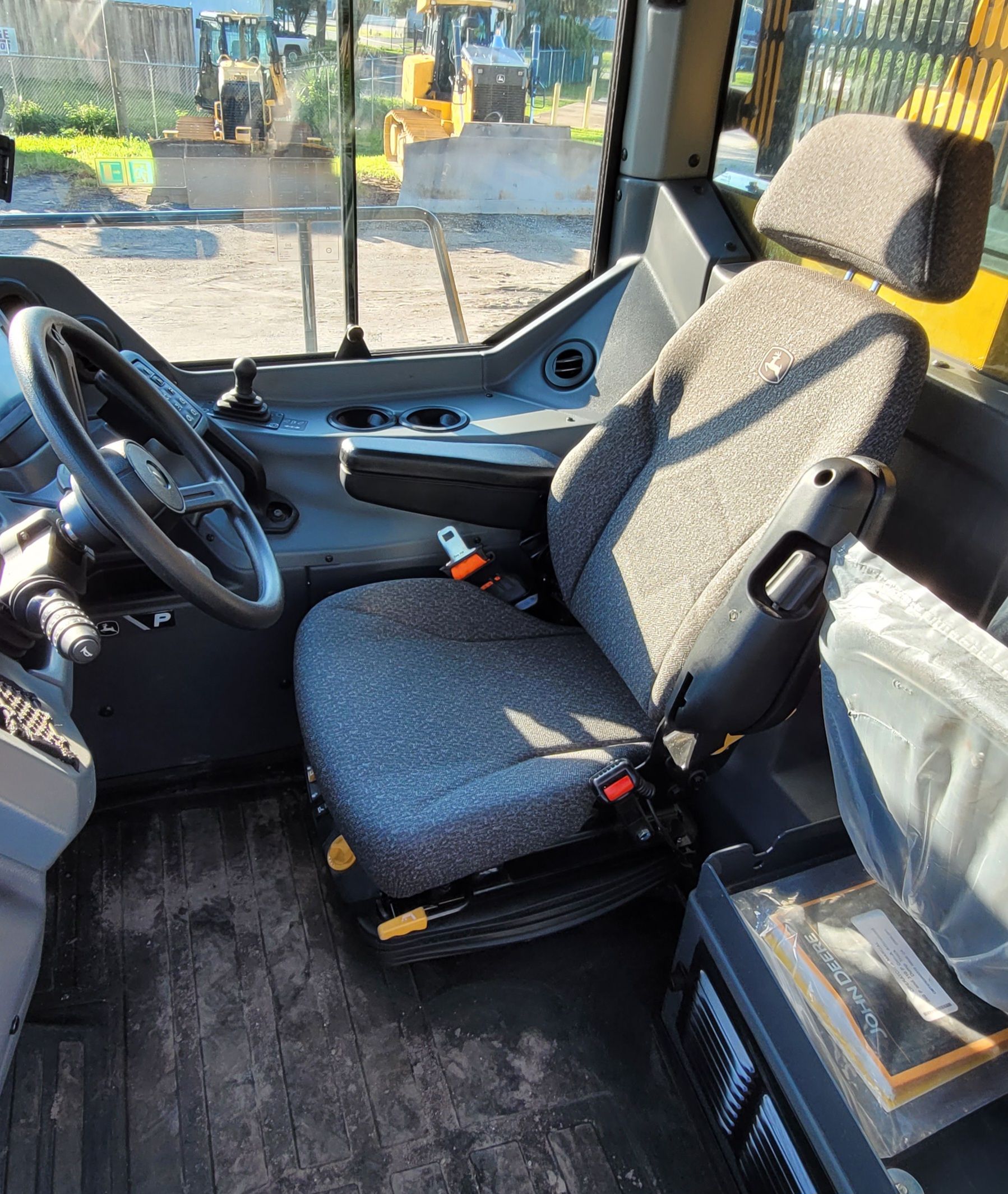 2024 JOHN DEERE 310P Photo 7 Thumbnail