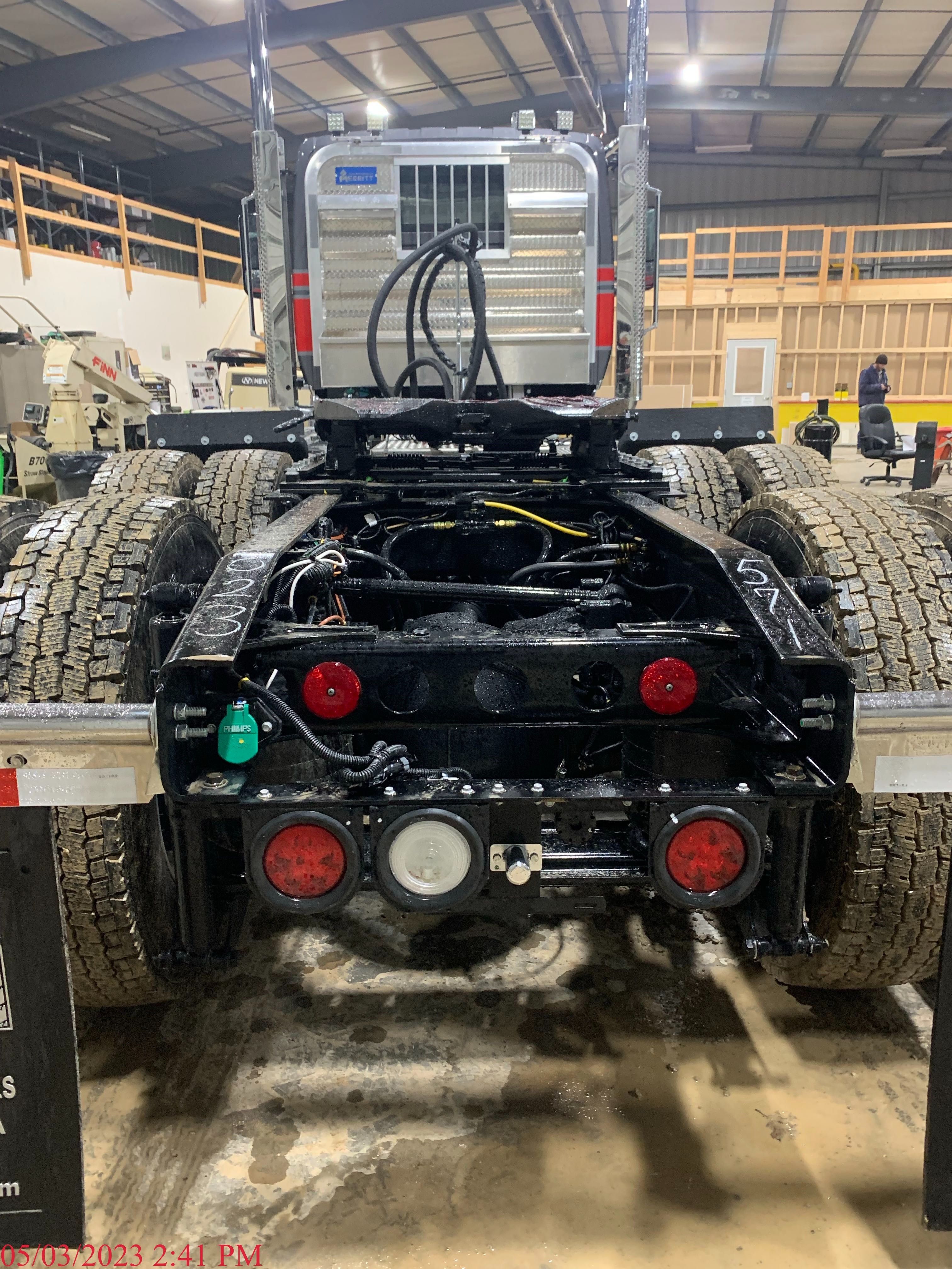 2024 INTERNATIONAL HX520 Photo 6 Thumbnail