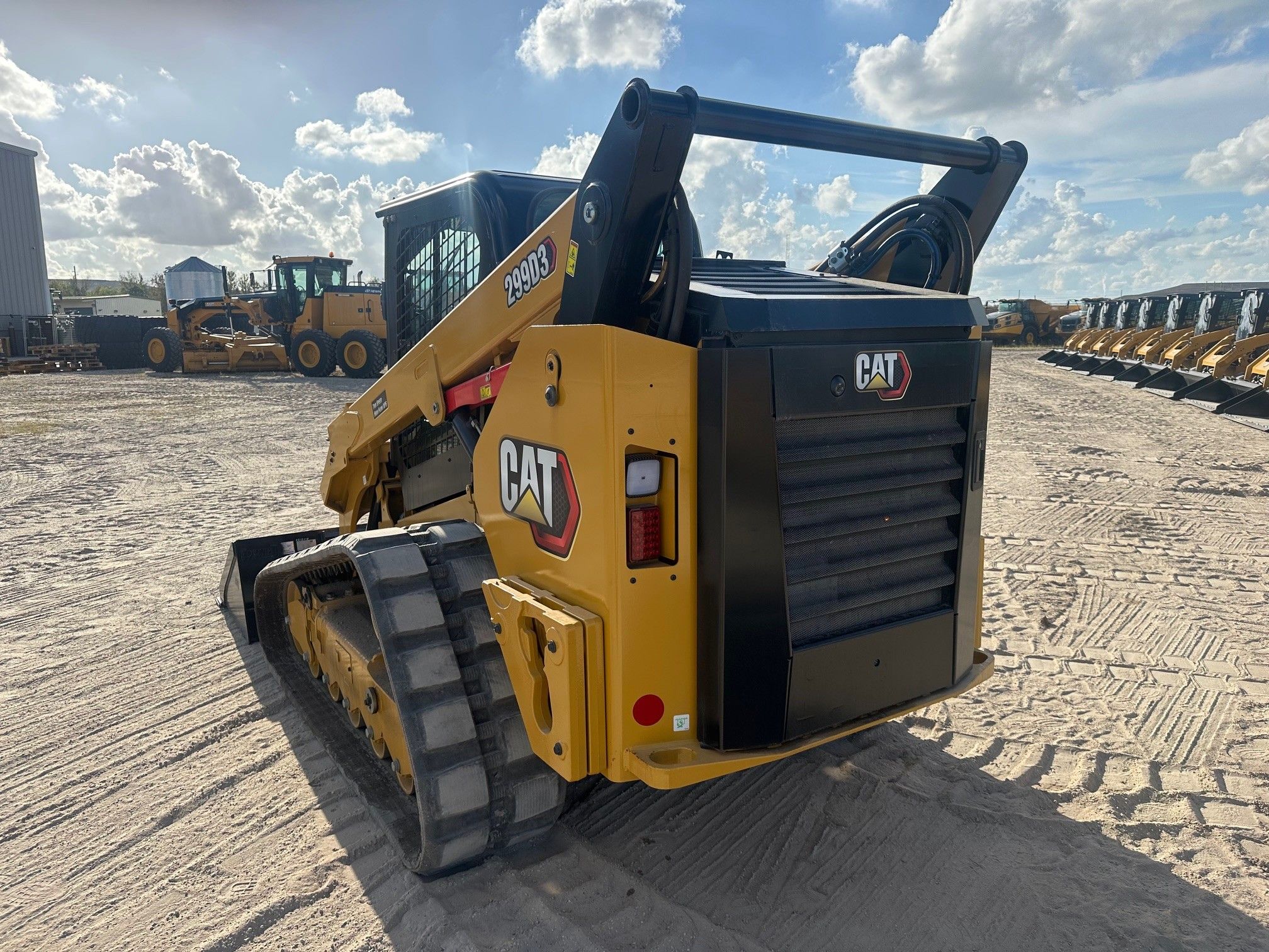 2024 CAT 299D3 Photo 3 Thumbnail
