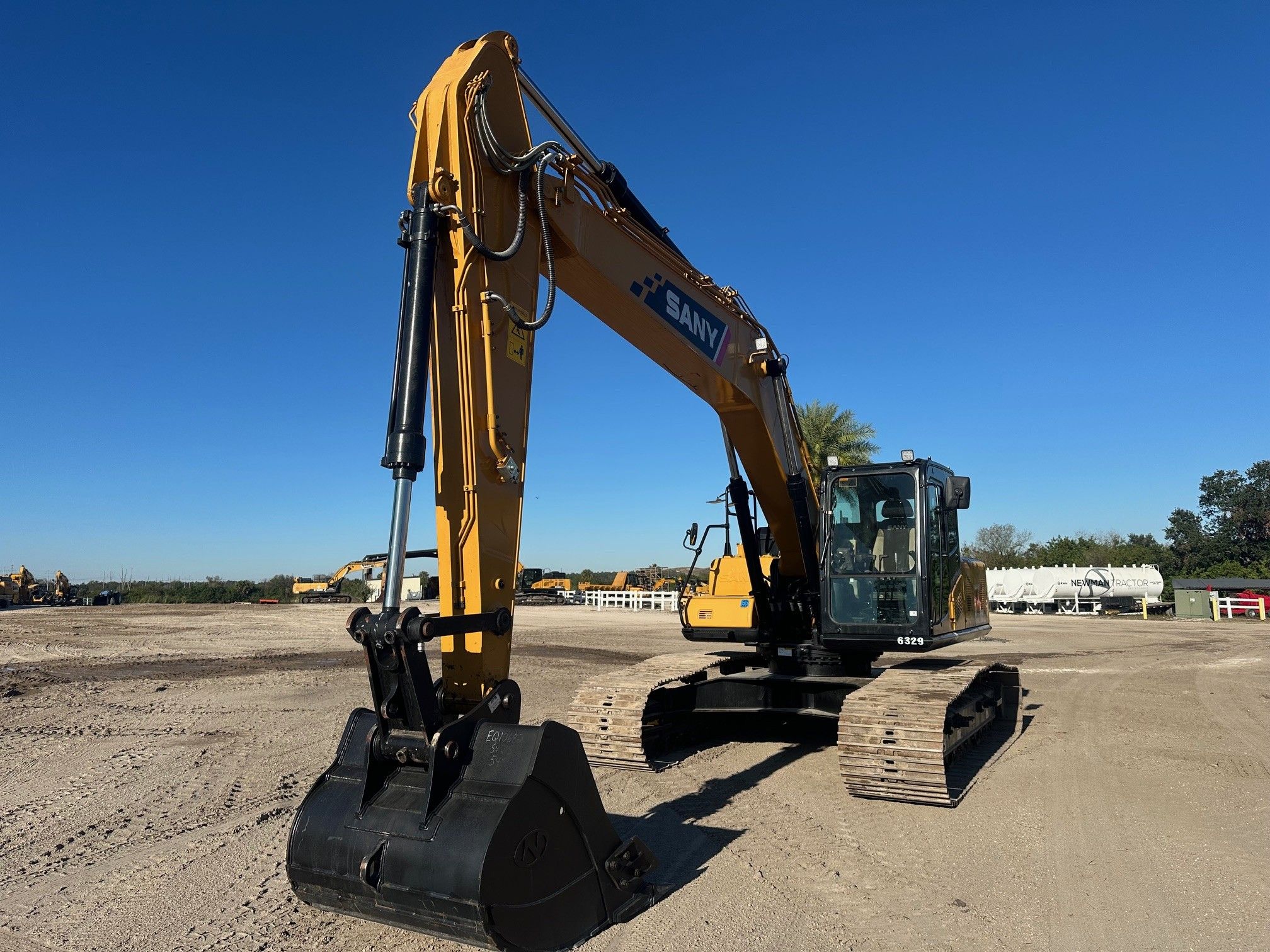 2023 SANY SY225C Photo 1 Thumbnail