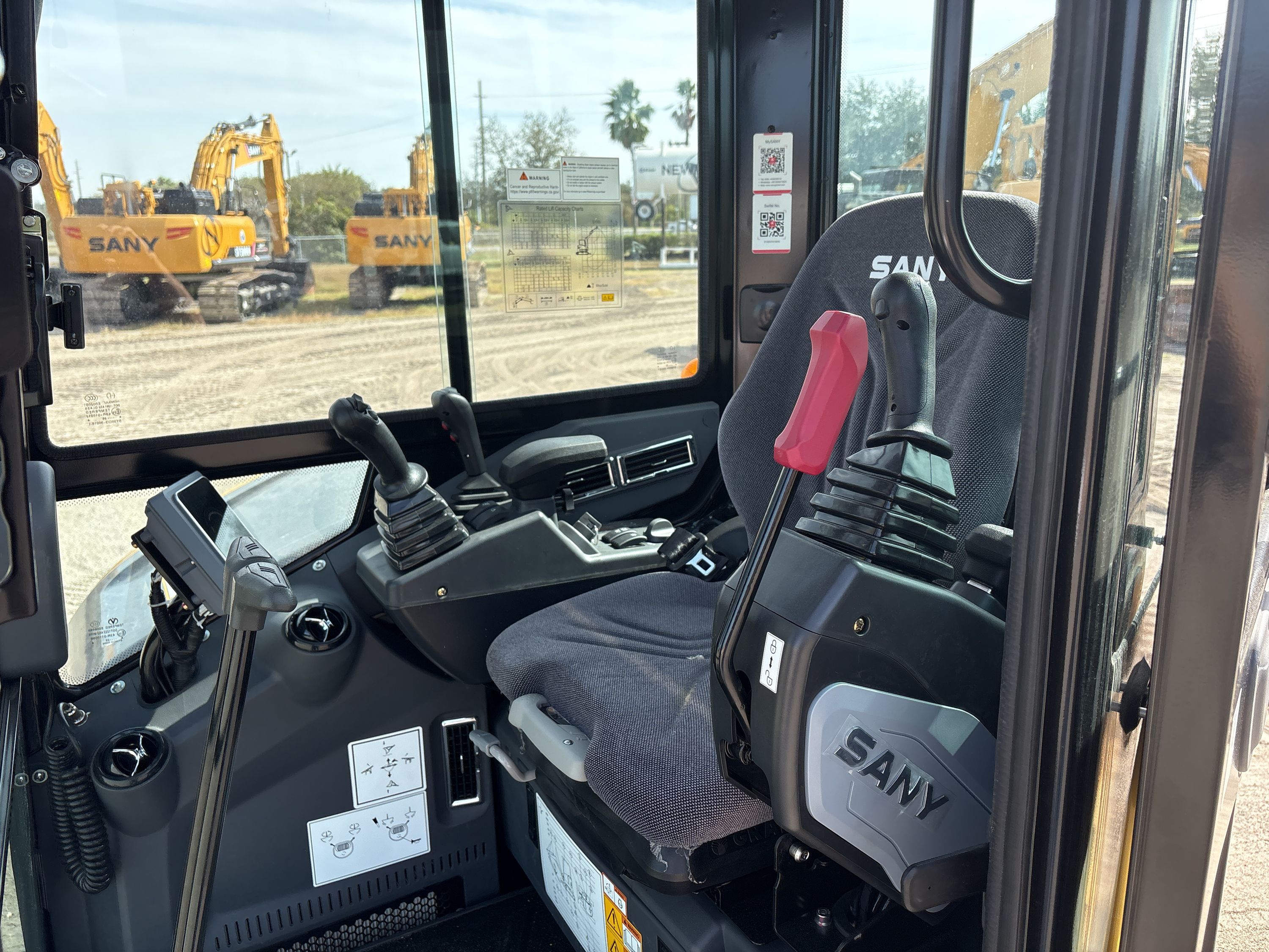 2025 SANY SY50U Photo 9 Thumbnail