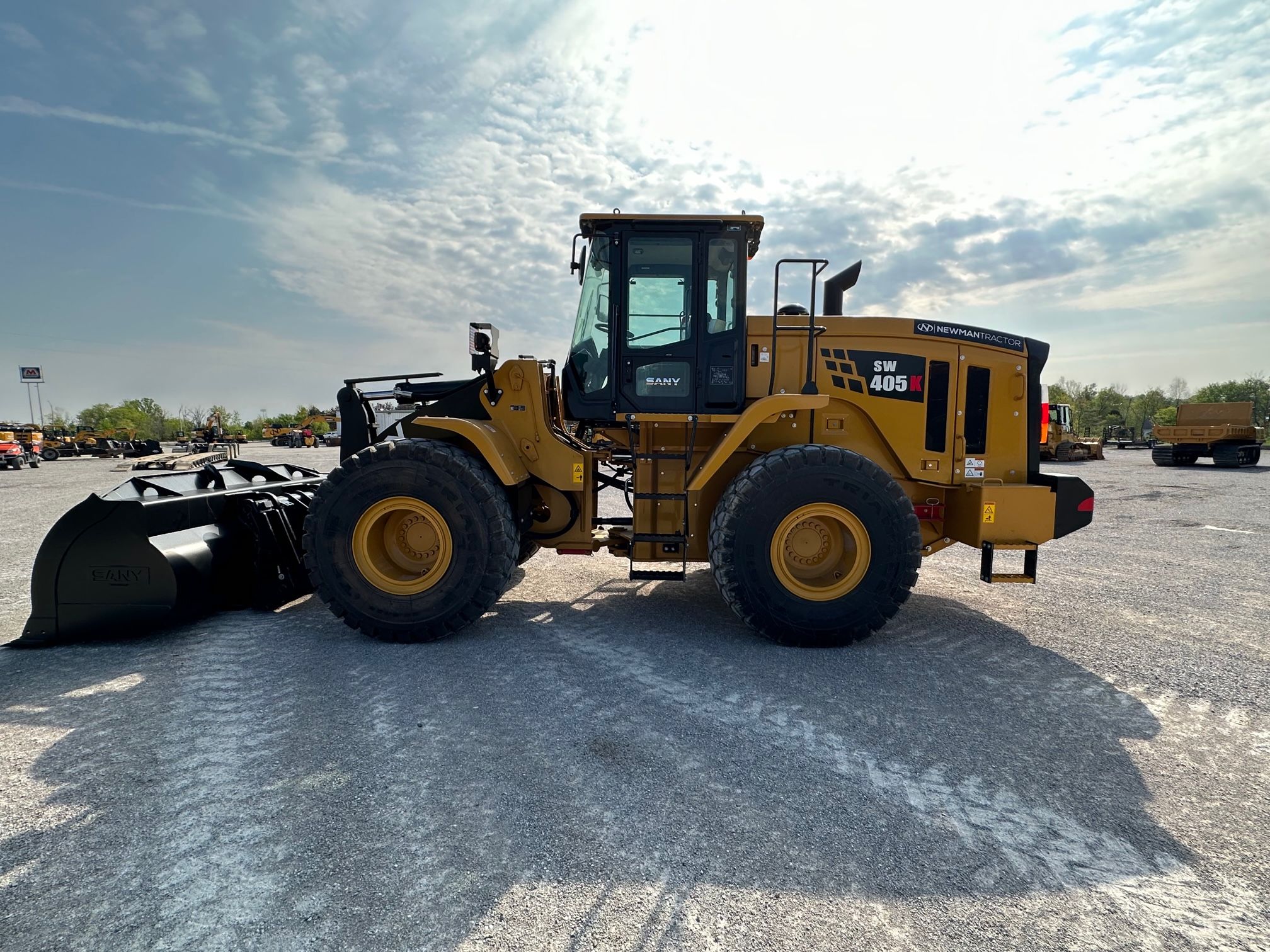 2023 SANY SW405K Photo 2 Thumbnail