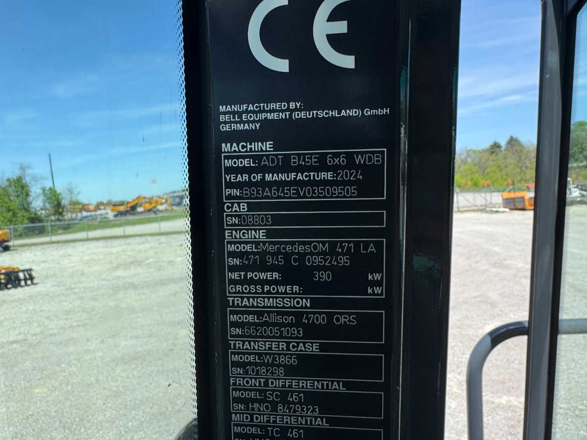 2025 BELL B45E Photo 1