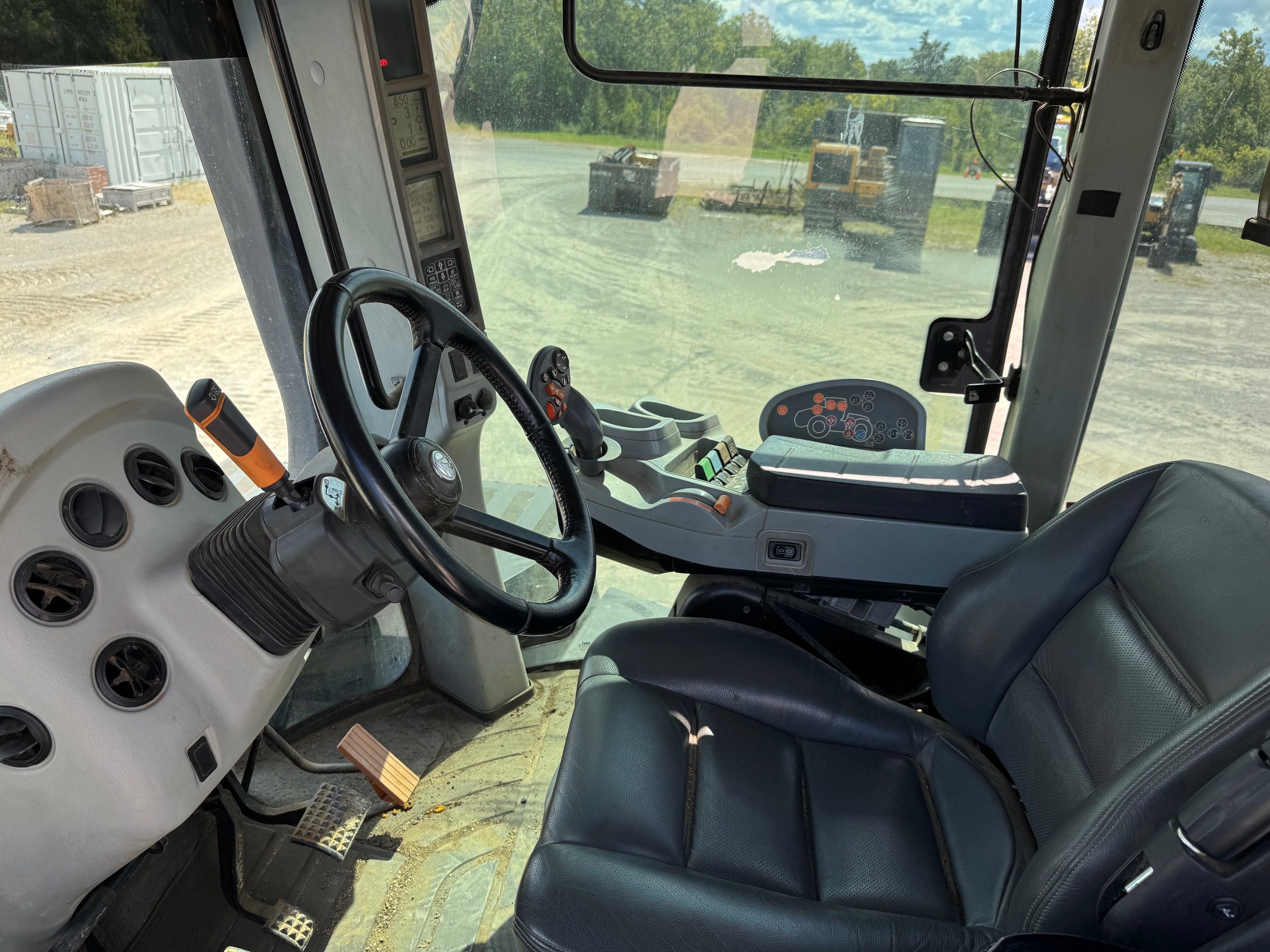 2019 NEW HOLLAND T9-645 Photo 6 Thumbnail