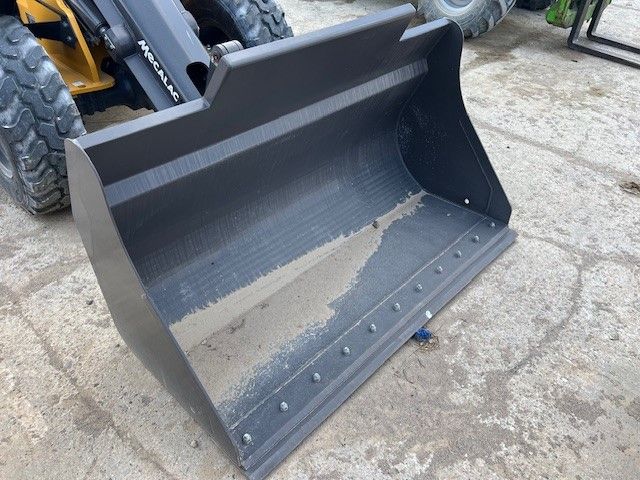MECALAC AX1000 WHEEL LOADER BUCKET (1m3) Photo 2 Thumbnail