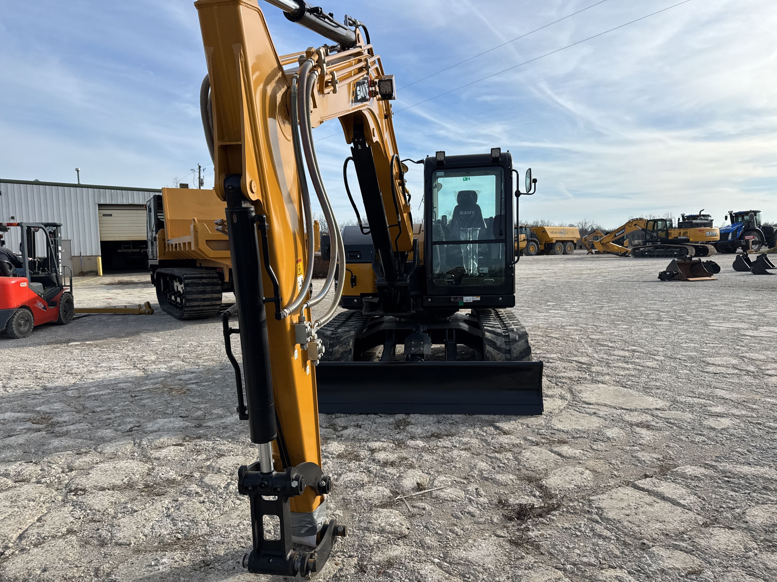 Equipment Photo - EQ14021 Thumbnail