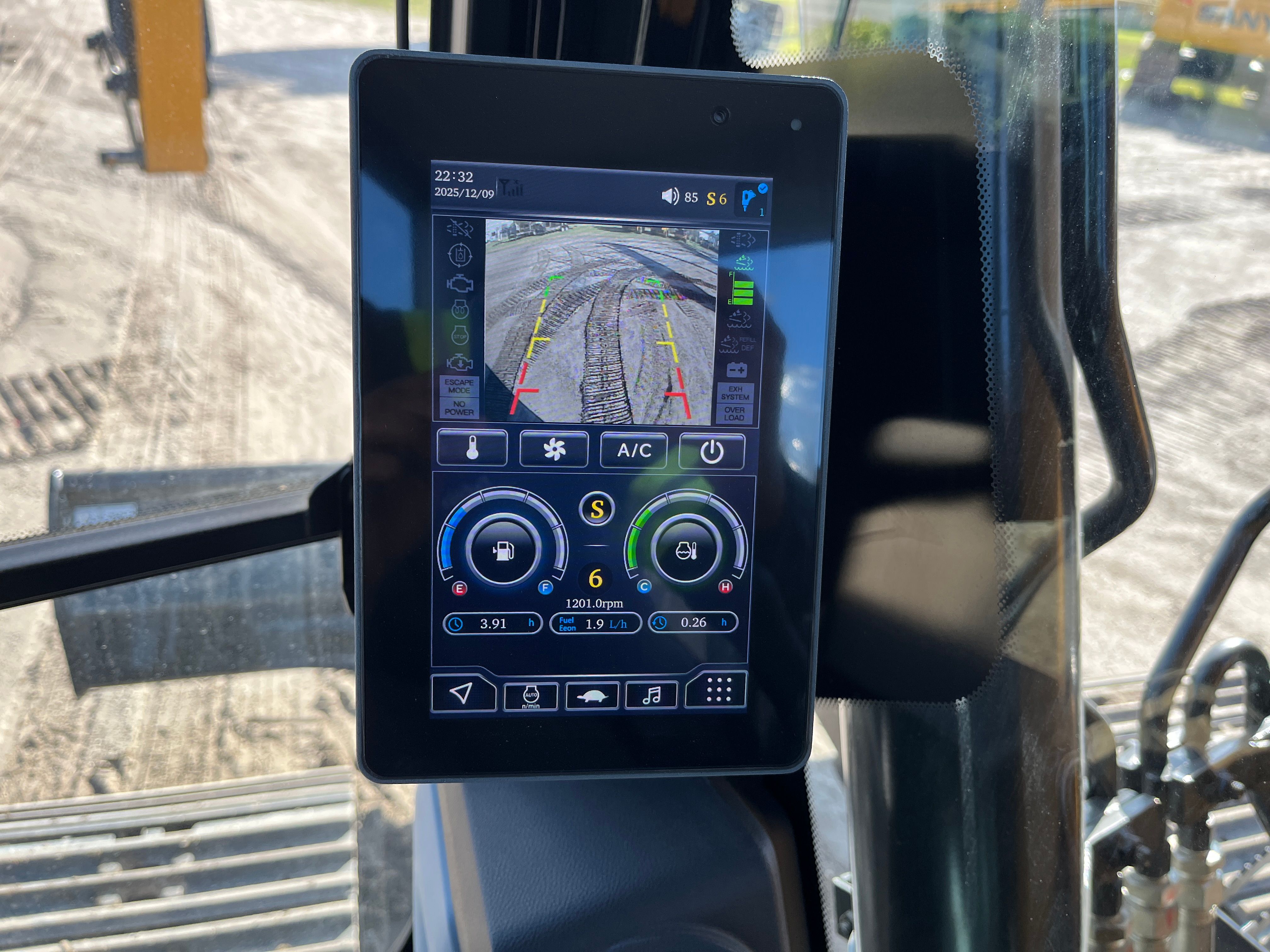 2025 SANY SY135C Photo 9 Thumbnail