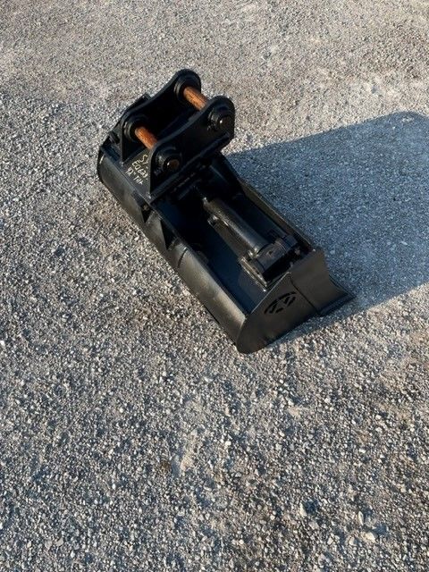 42" EXCAVATOR TILTING BUCKET 40MM PIN Photo 4 Thumbnail