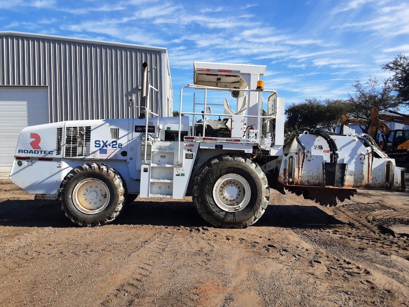 2015 ROADTEC SX2E Photo 2 Thumbnail