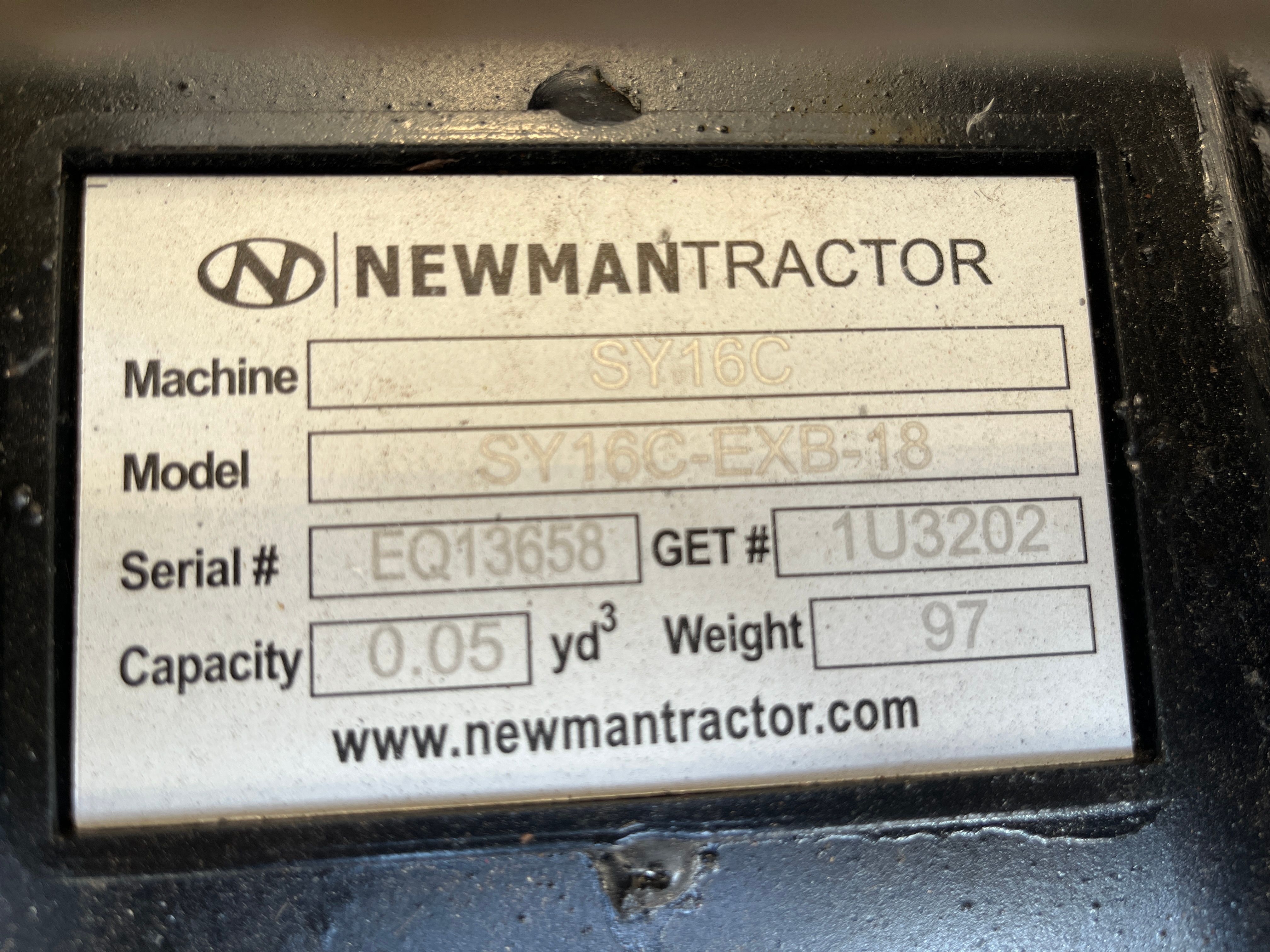 18" BUCKET FOR SY16C Photo 5 Thumbnail