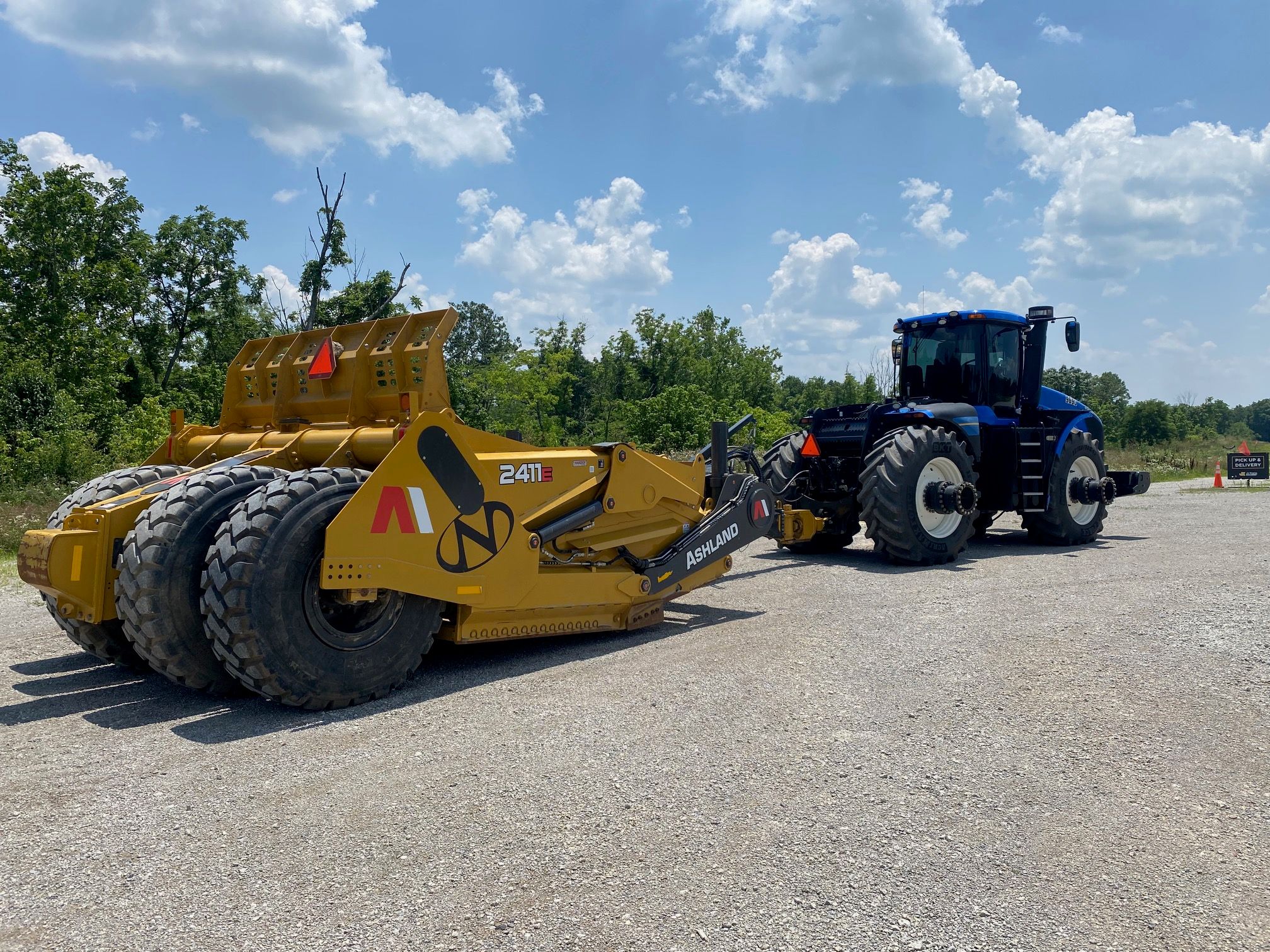2019 NEW HOLLAND T9-645 Photo 5 Thumbnail