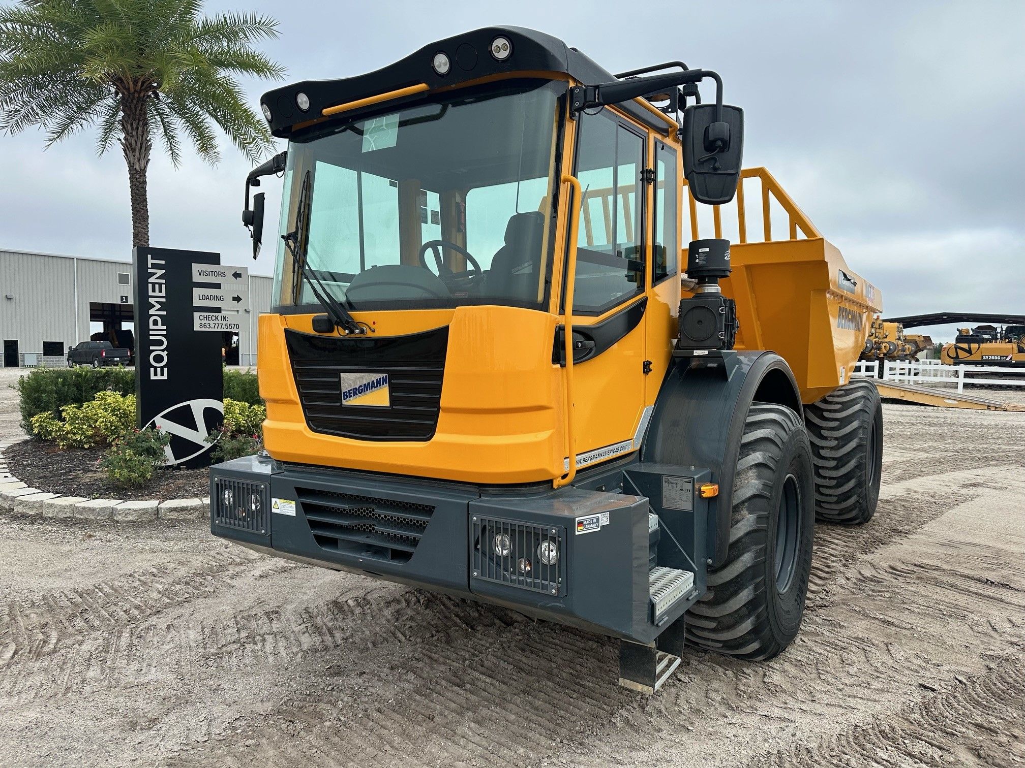 2022 BERGMANN C815S-R Photo 1 Thumbnail