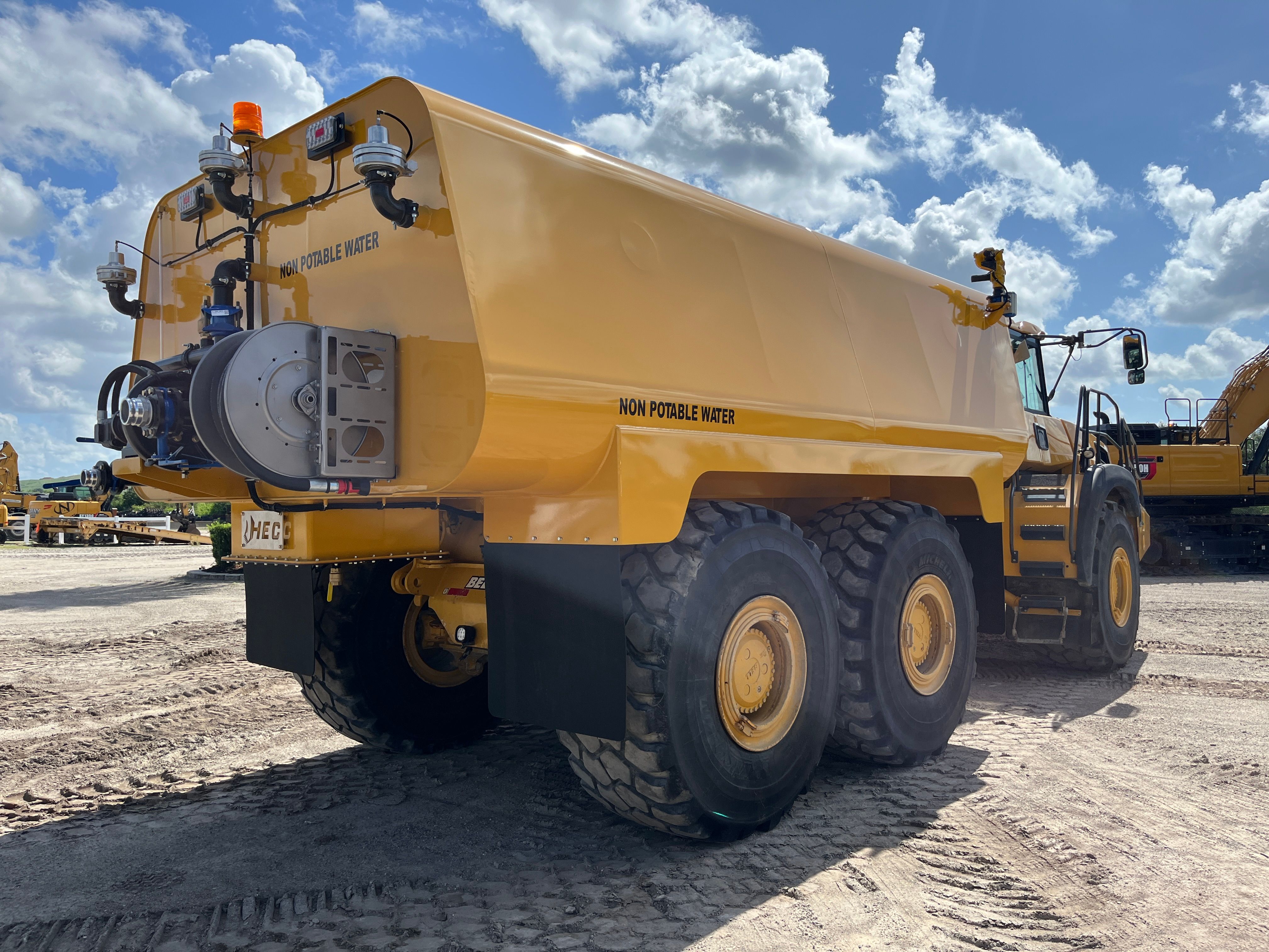 2021 BELL B45E Photo 4 Thumbnail