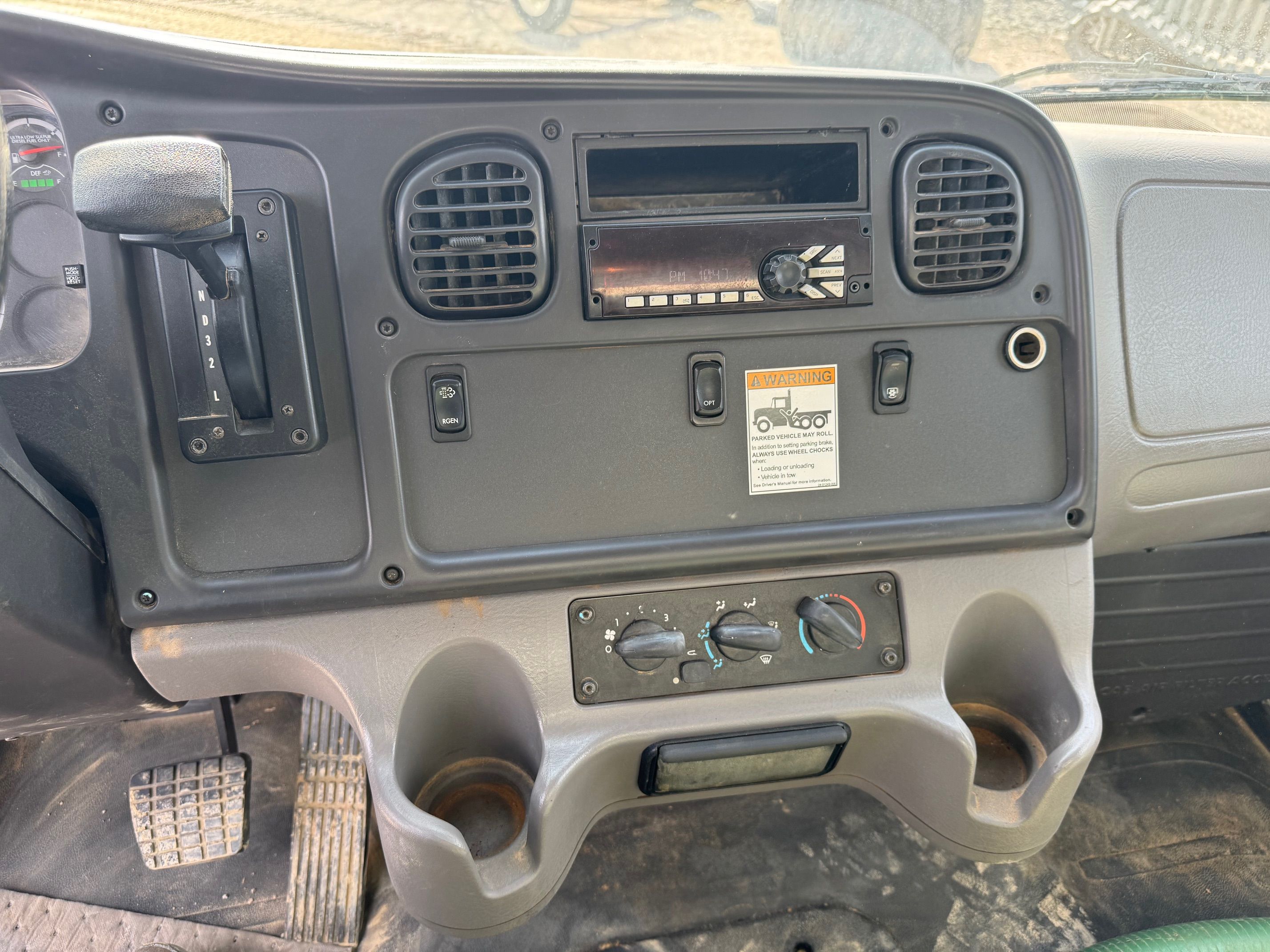 2018 FREIGHTLINER M2 106 2K Photo 7 Thumbnail