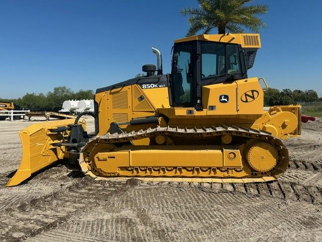 2017 JOHN DEERE 850K WLT Photo 2 Thumbnail