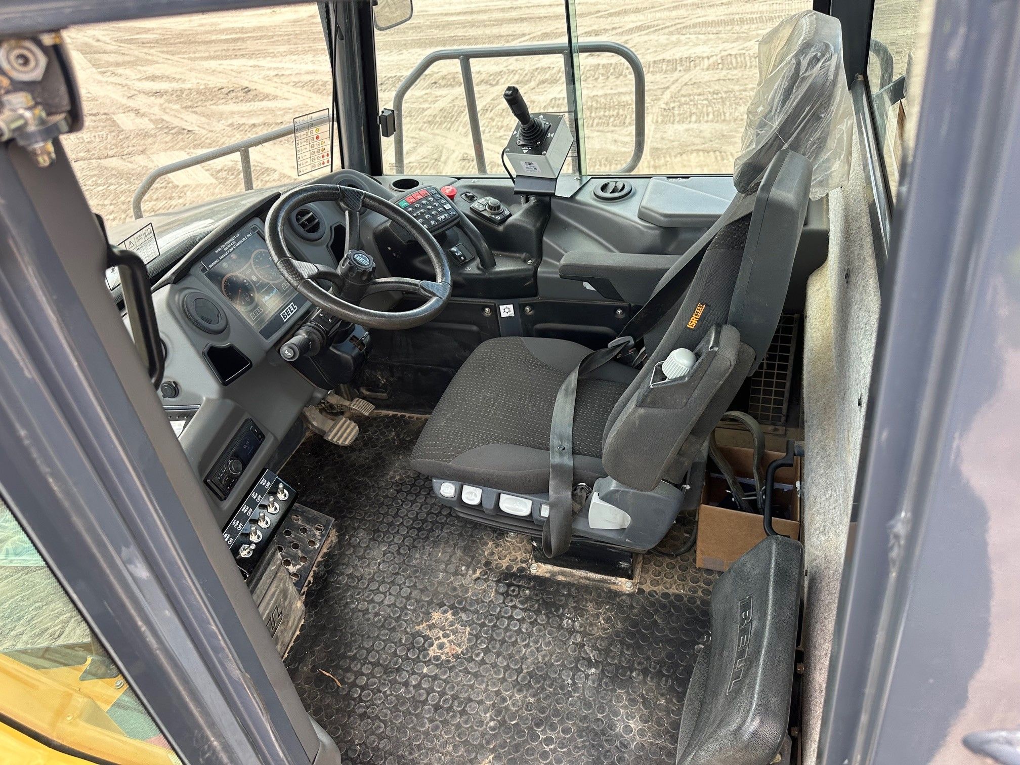 2021 BELL B25E Photo 7 Thumbnail