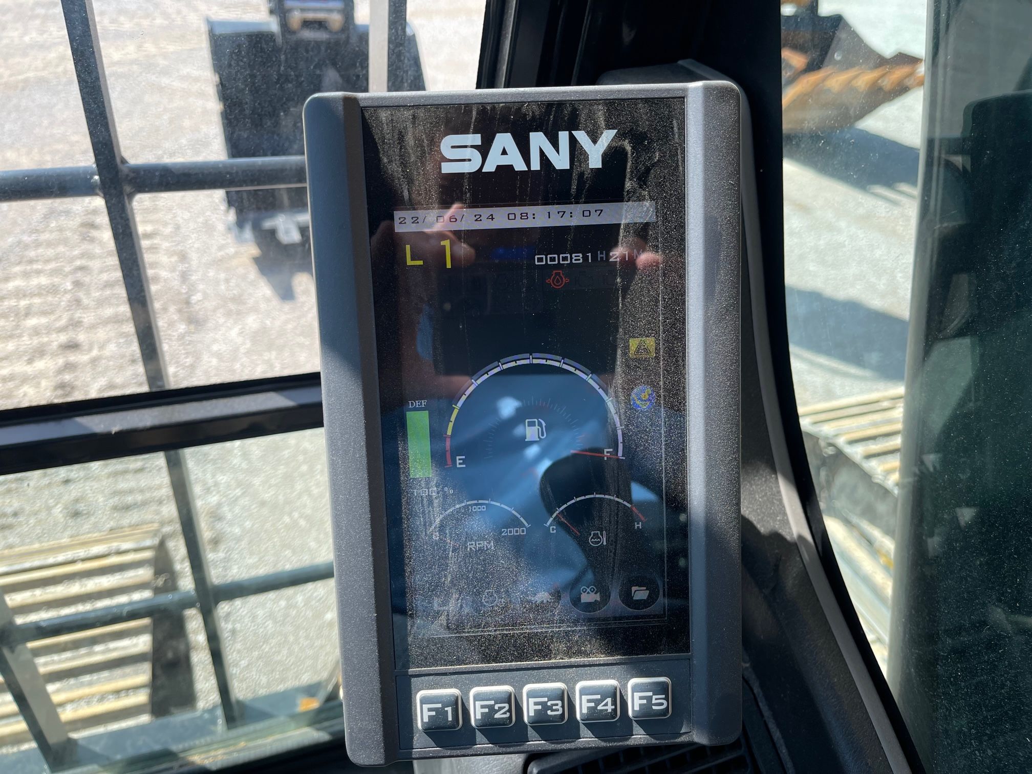 2022 SANY SY225C Photo 2 Thumbnail