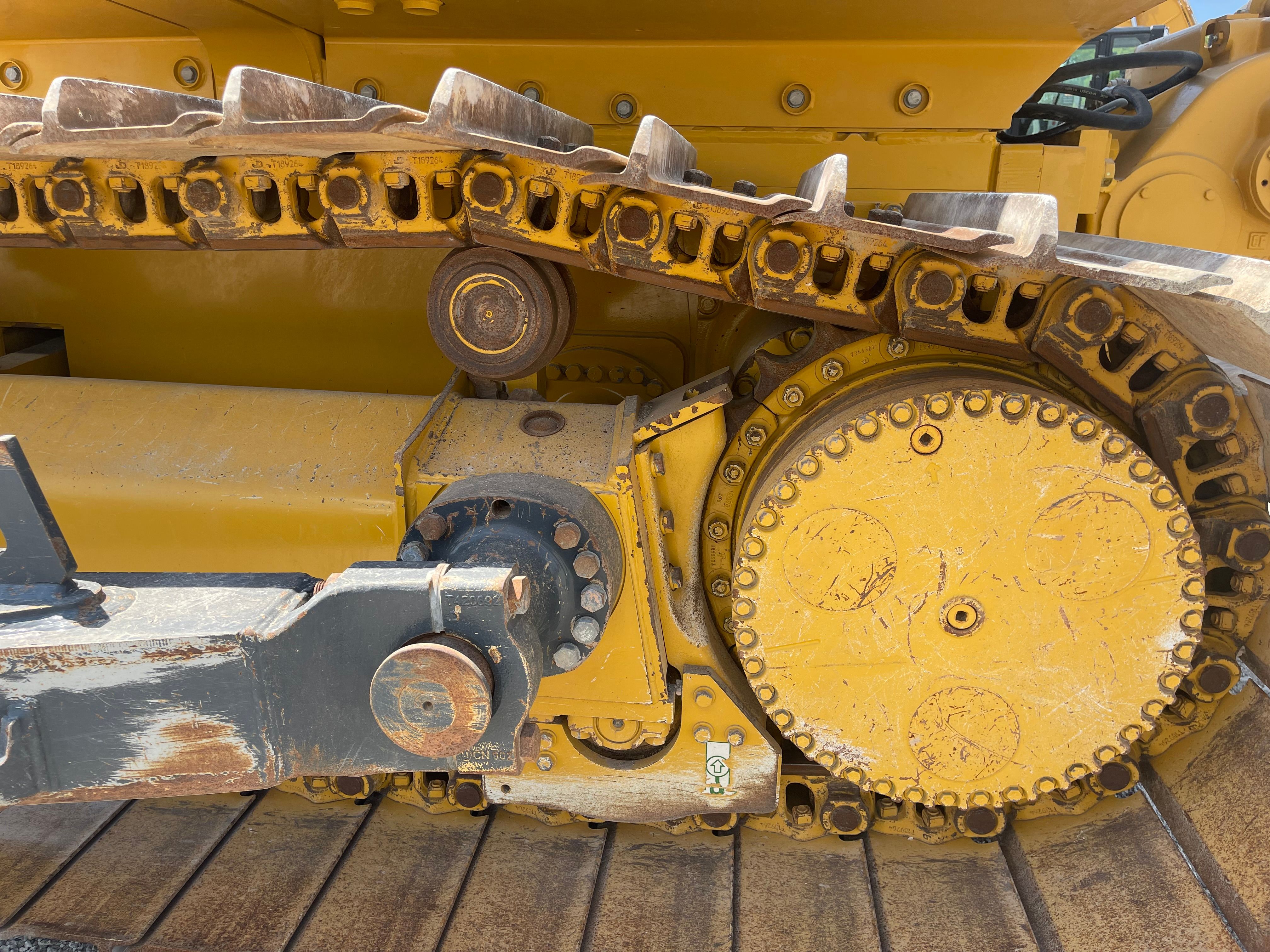 2019 JOHN DEERE 850L Photo 5 Thumbnail