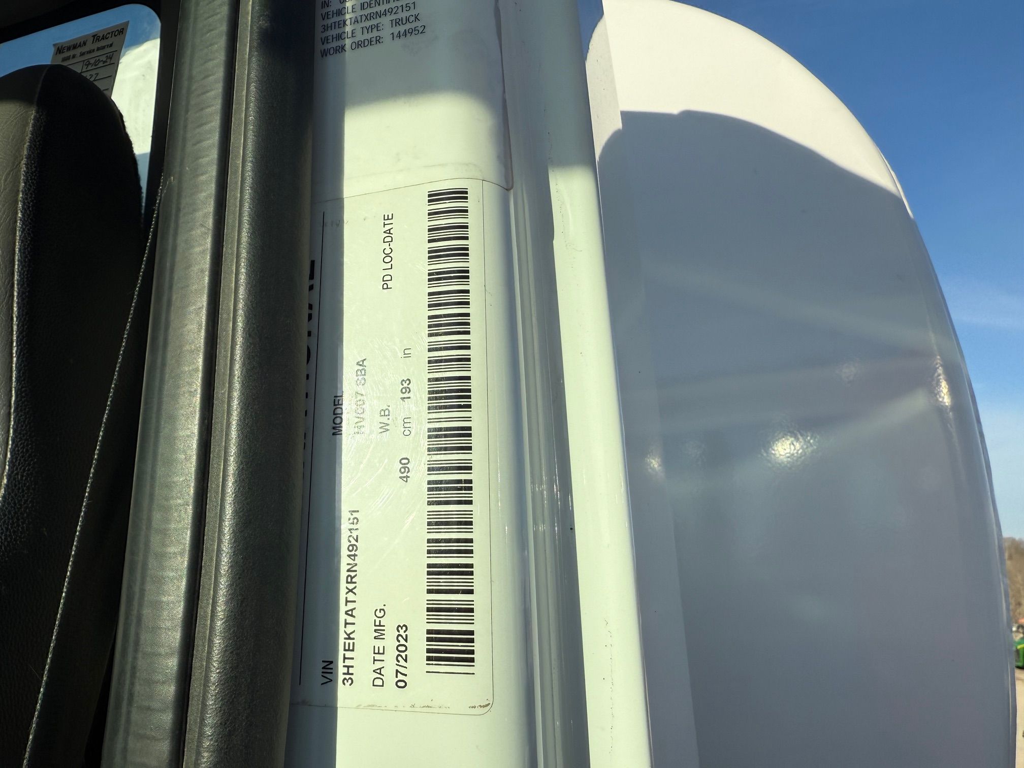 2024 INTERNATIONAL HV607 Photo 12 Thumbnail