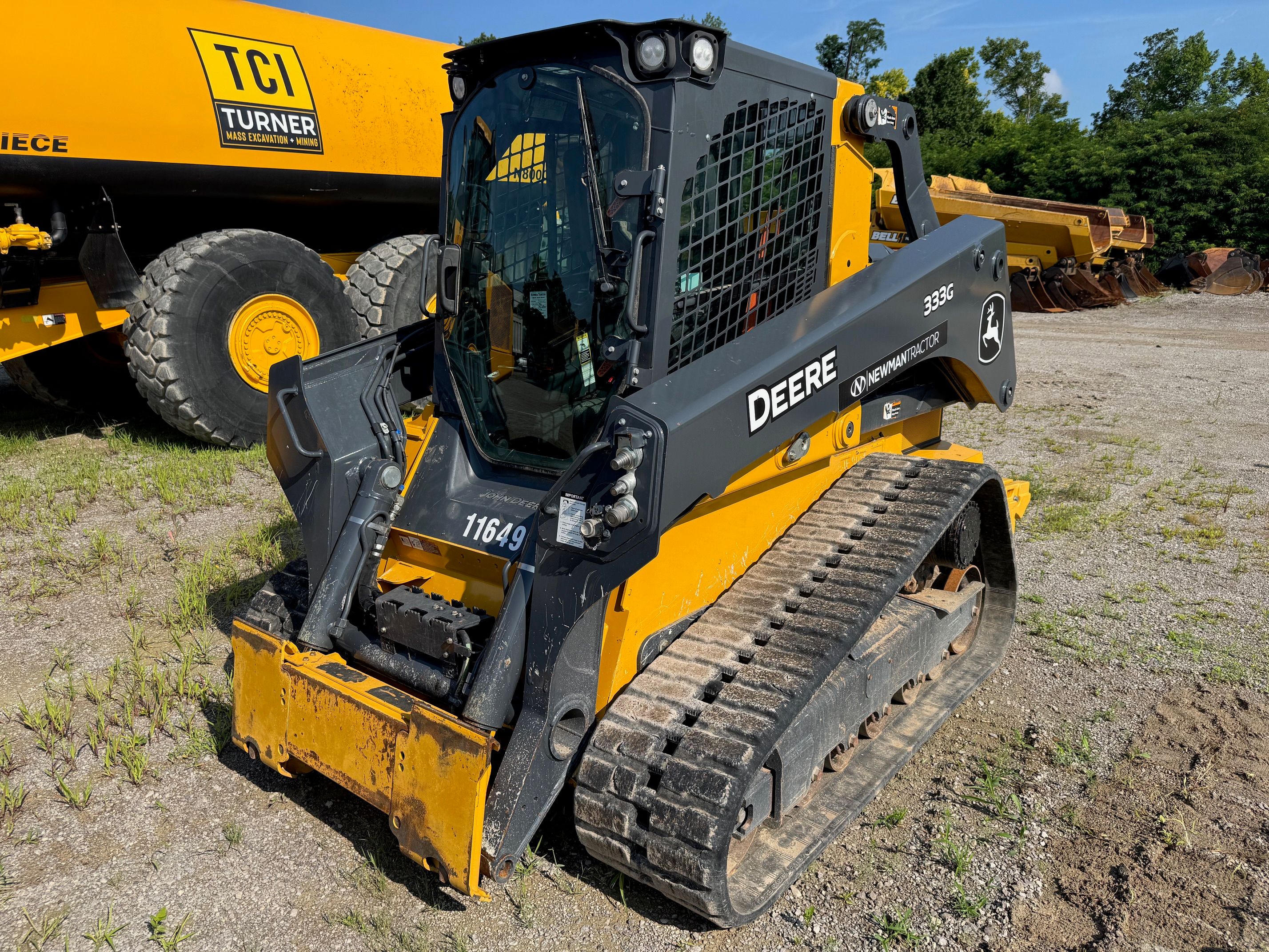 2024 JOHN DEERE 333G Photo 1 Thumbnail