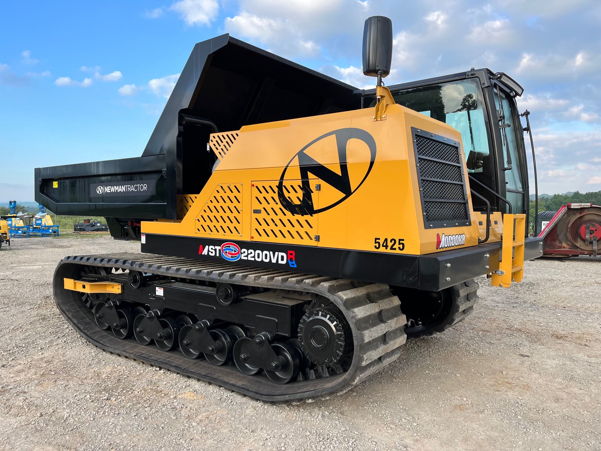 2022 MOROOKA MST 2200VDR Photo 4 Thumbnail