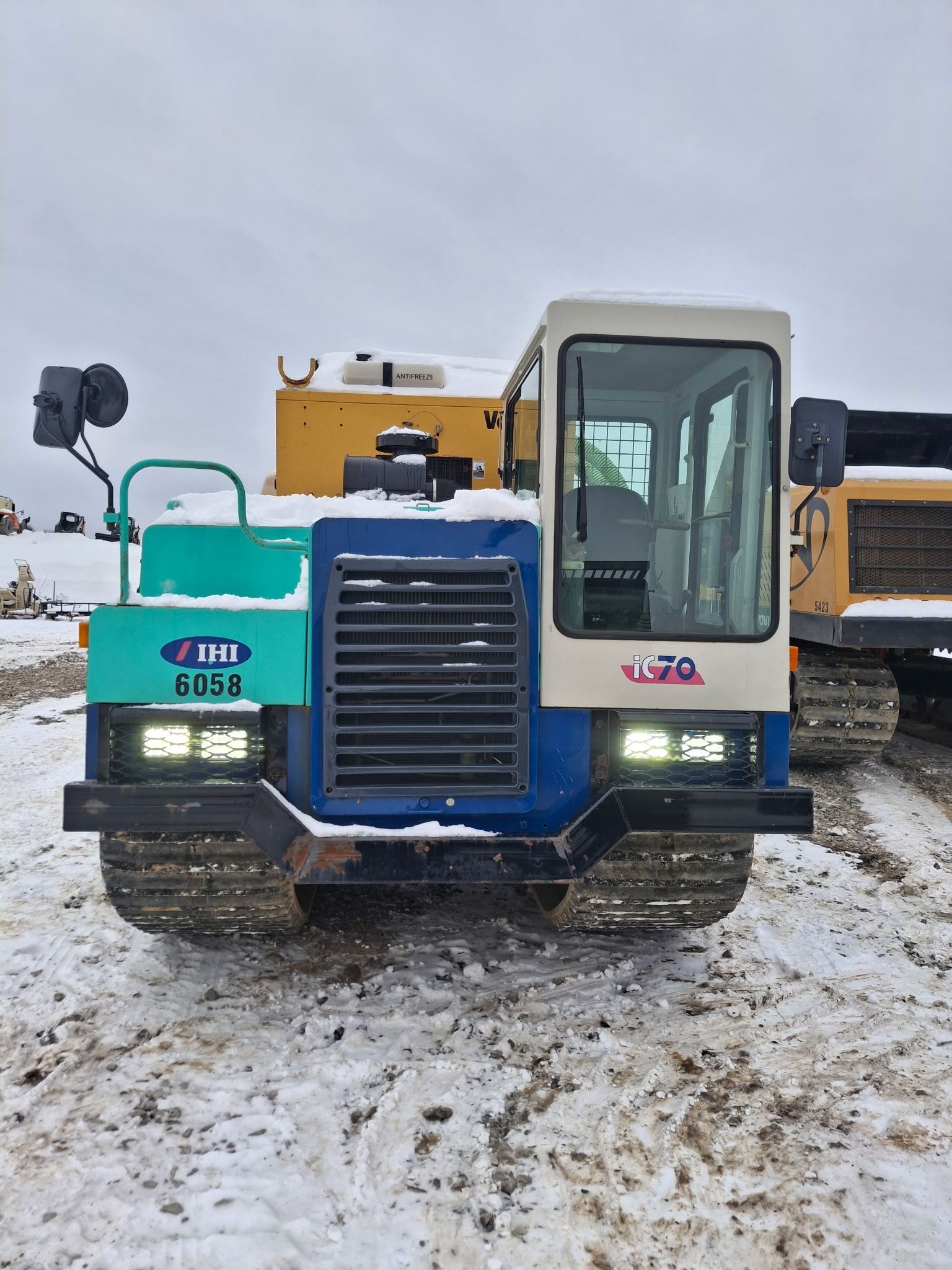 2008 IHI IC70-2 Photo 4 Thumbnail