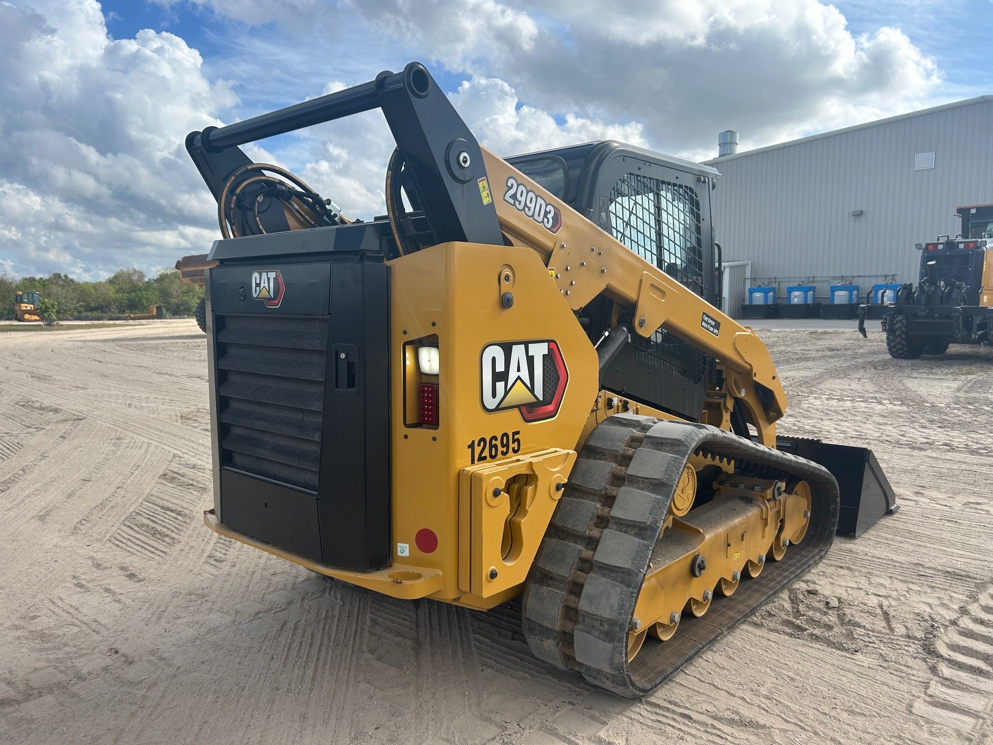 2024 CAT 299D3 Photo 4 Thumbnail