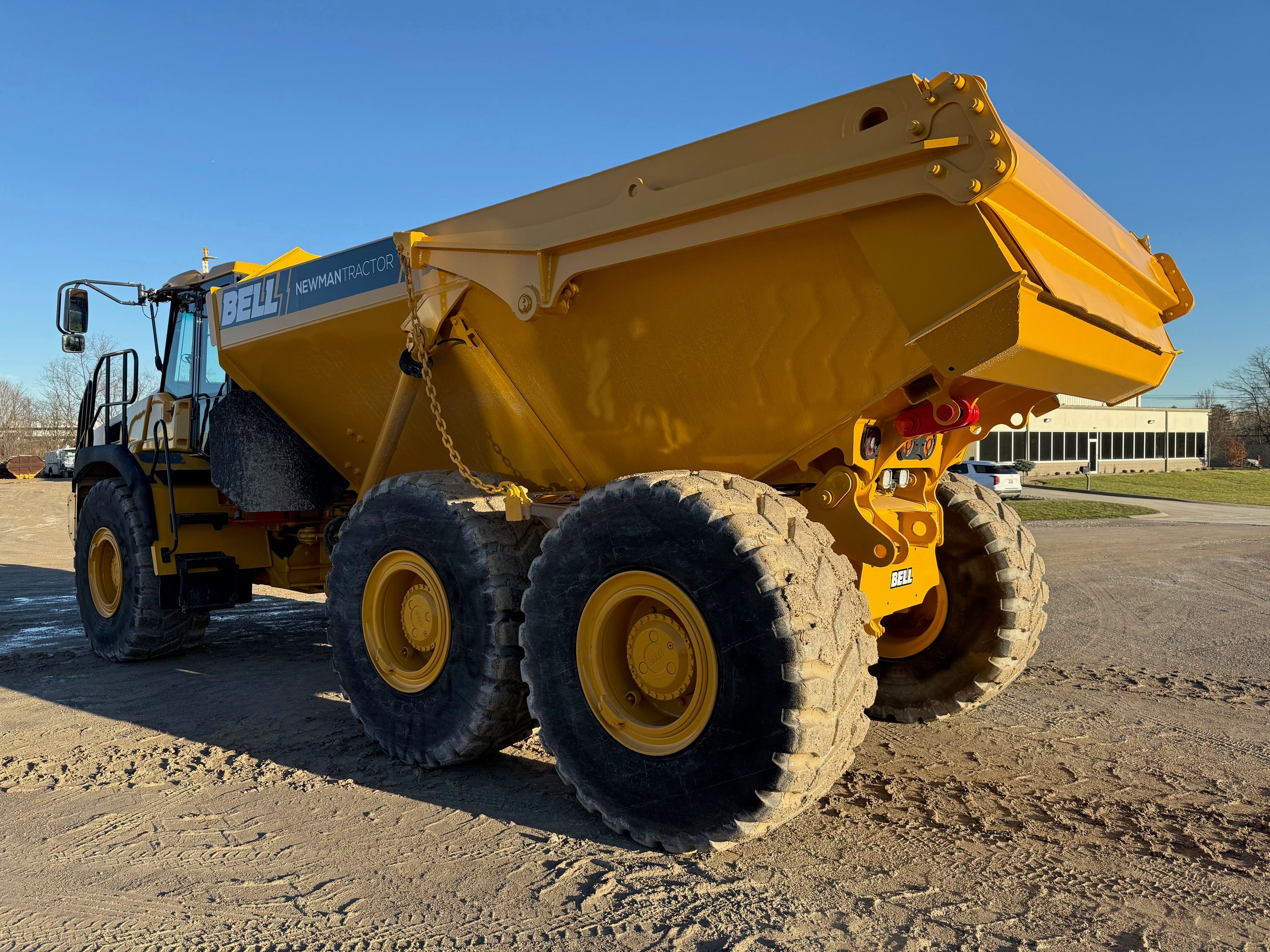 2021 BELL B30E Photo 3 Thumbnail