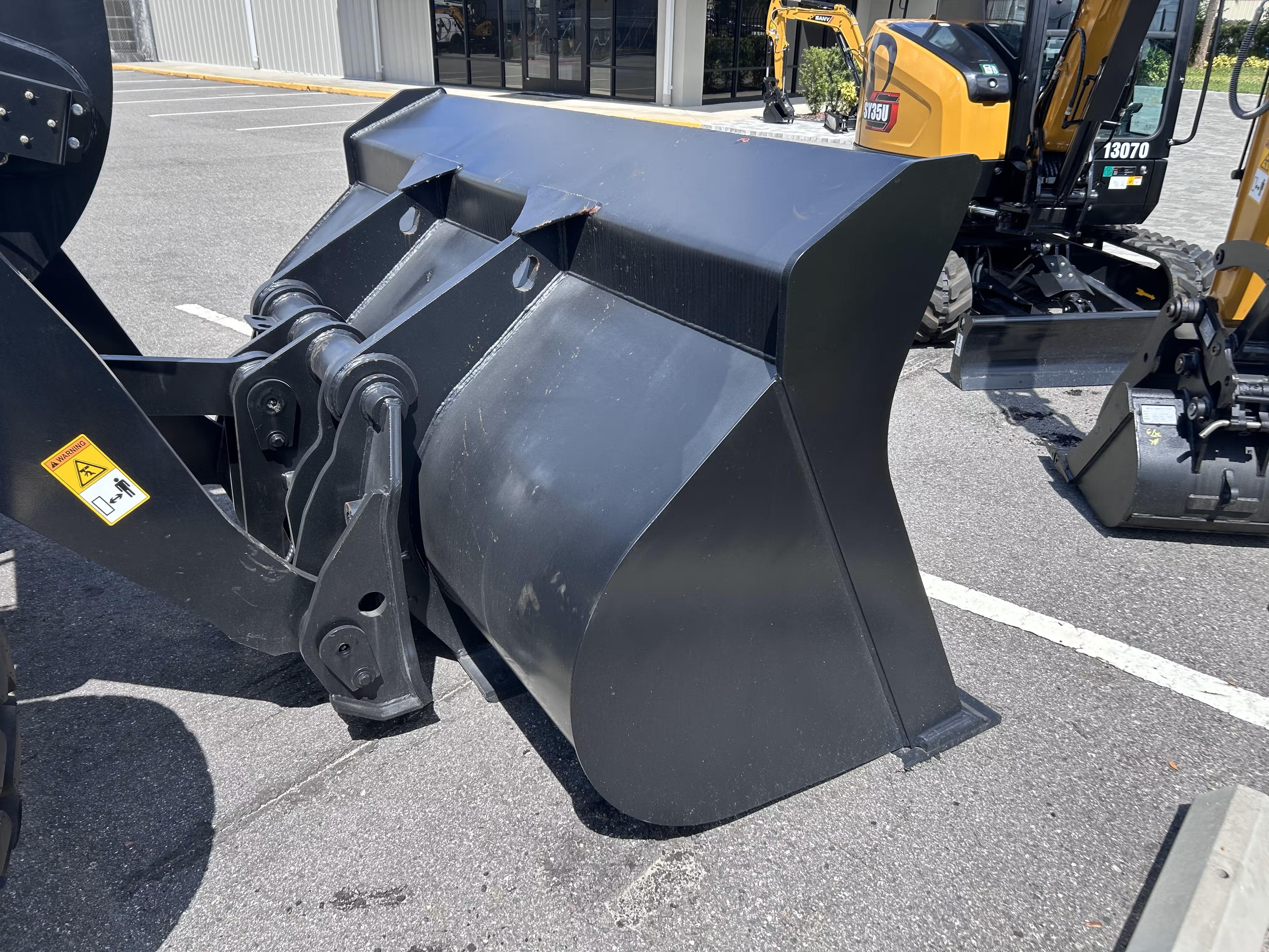 WHEEL LOADER BUCKET FOR SW305K Photo 3 Thumbnail