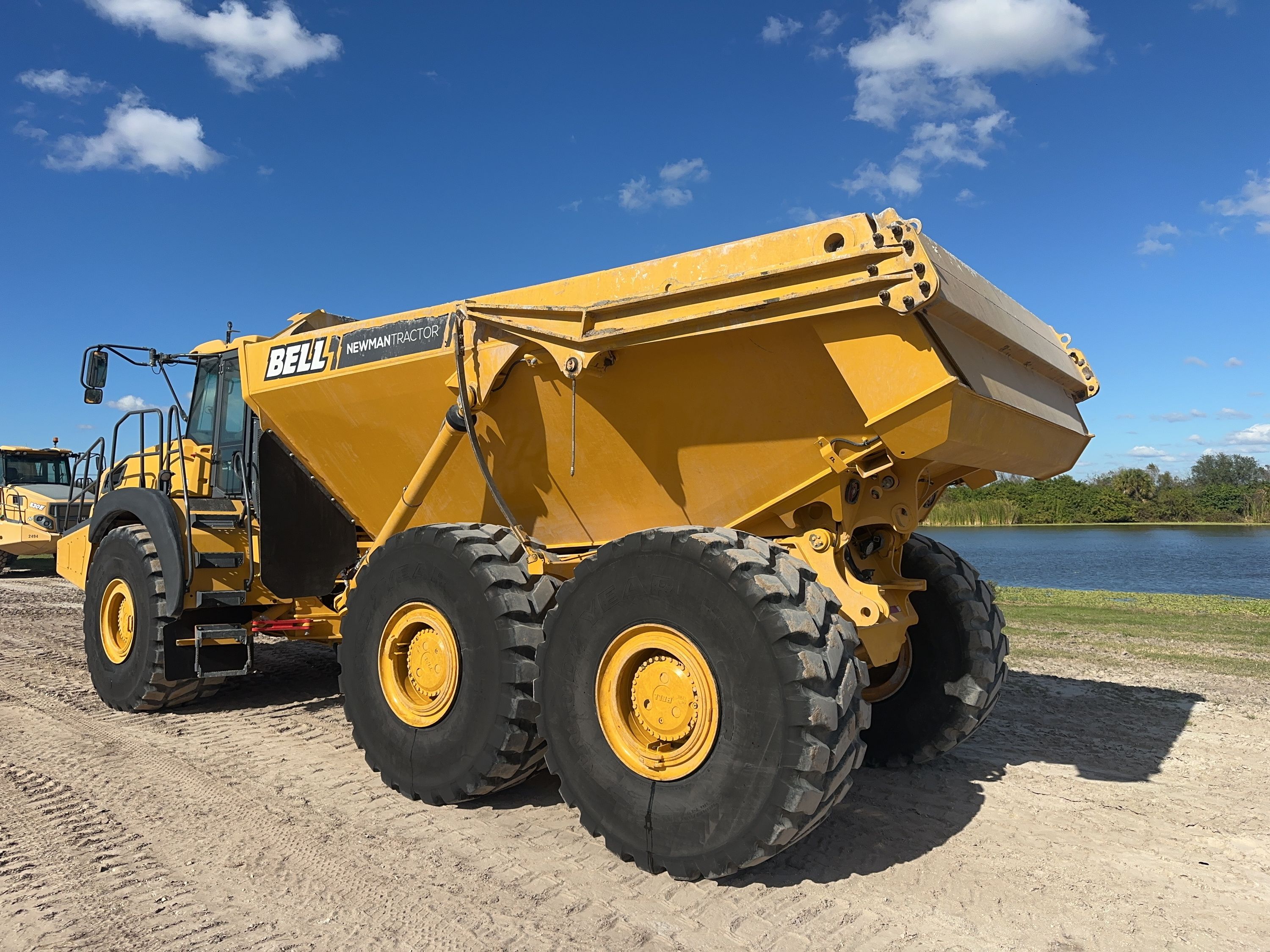 2025 BELL B45E Photo 5 Thumbnail