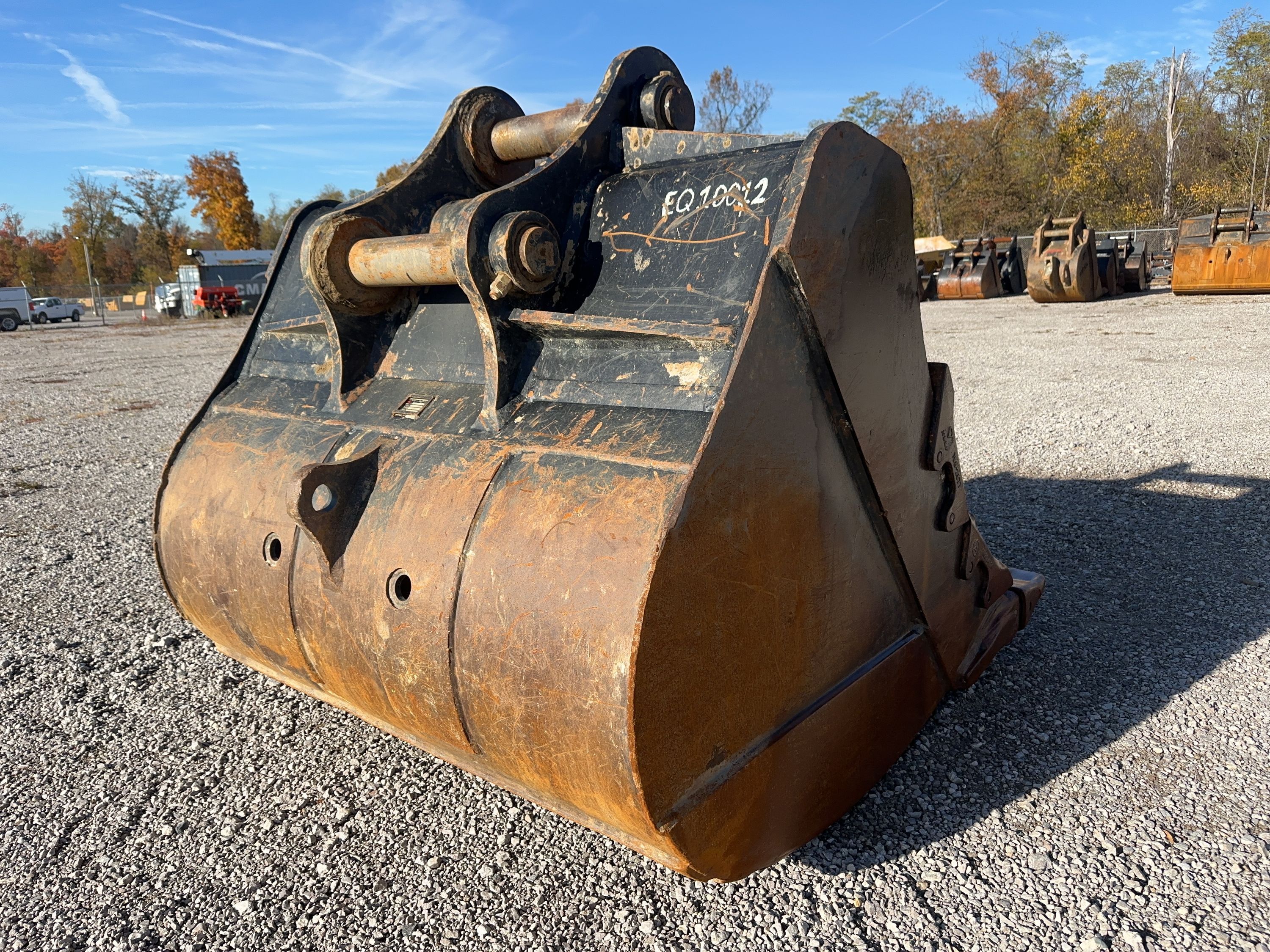 72" BUCKET FOR SY500H Photo 5 Thumbnail