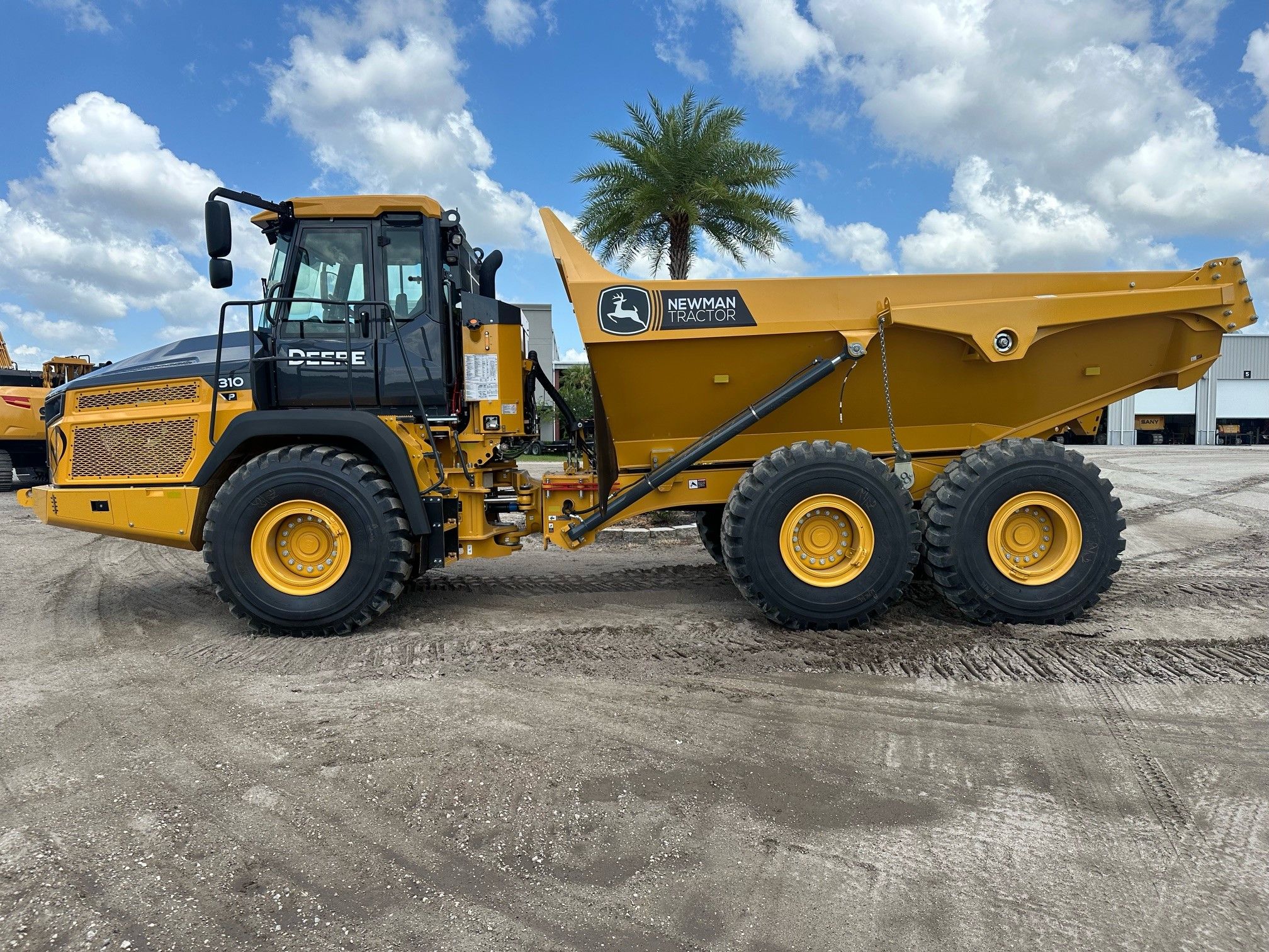 2024 JOHN DEERE 310P Photo 2 Thumbnail