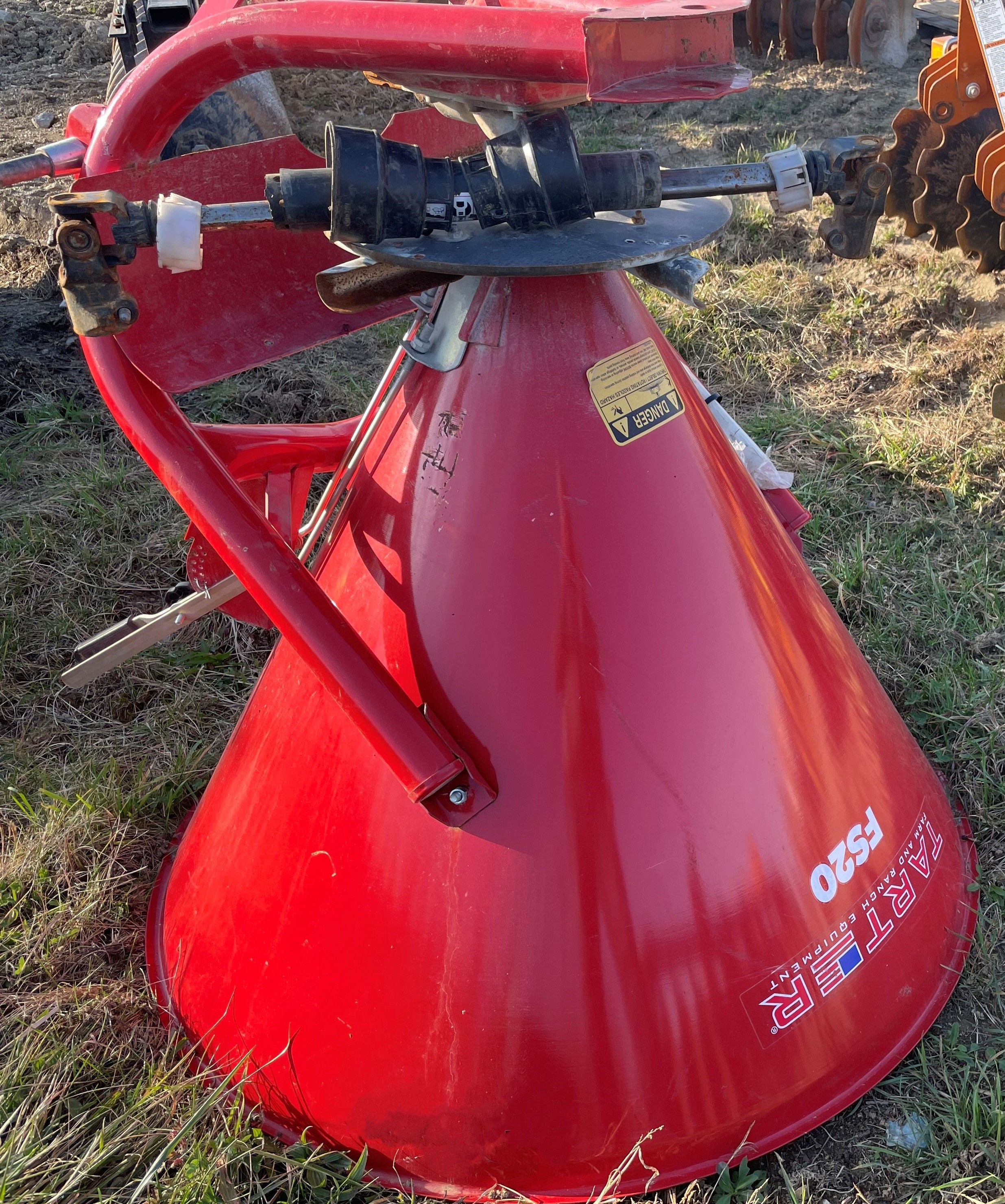 Fertilizer Cone Spreader for tractor Photo 2 Thumbnail