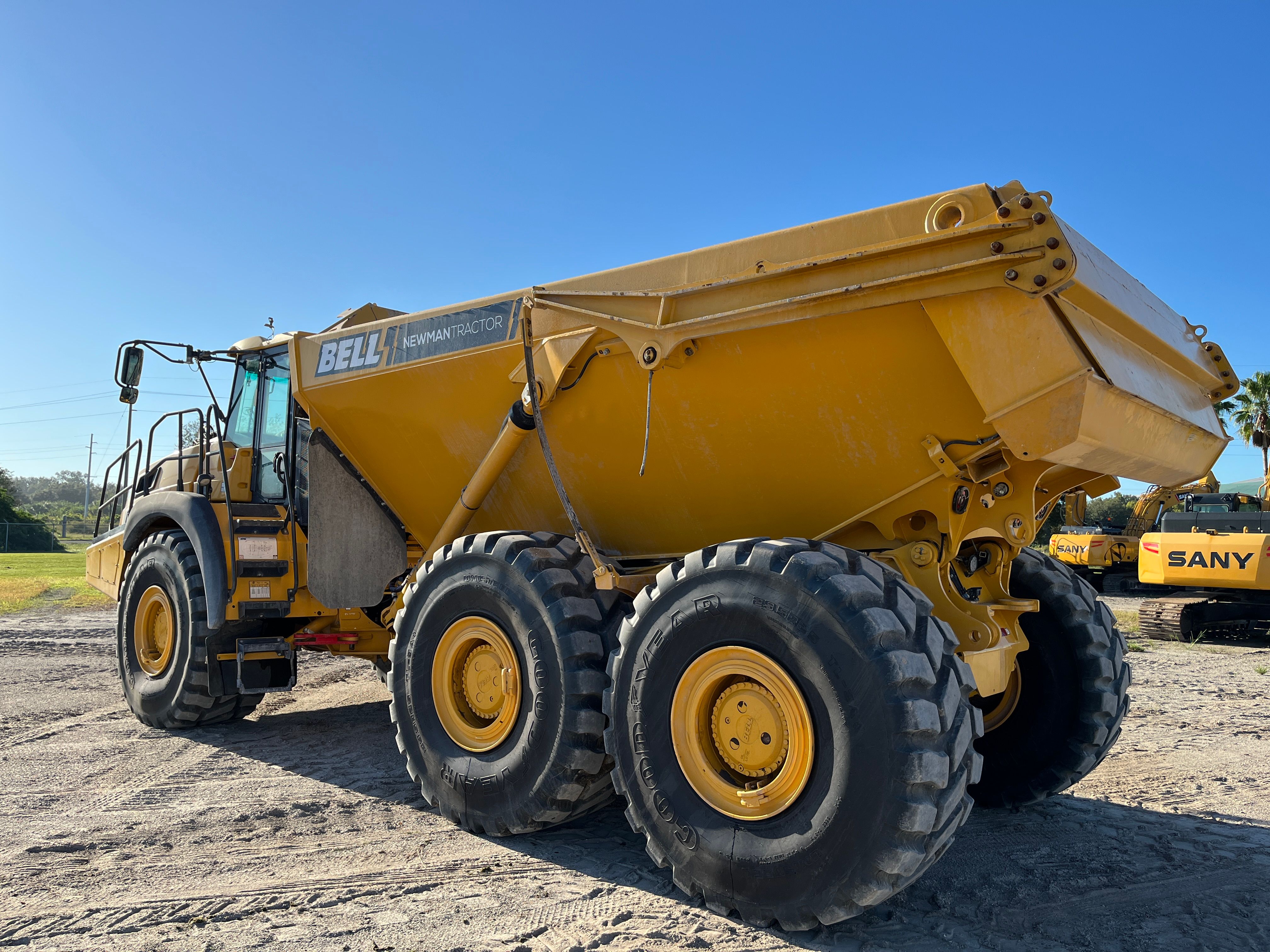 2025 BELL B45E Photo 3 Thumbnail