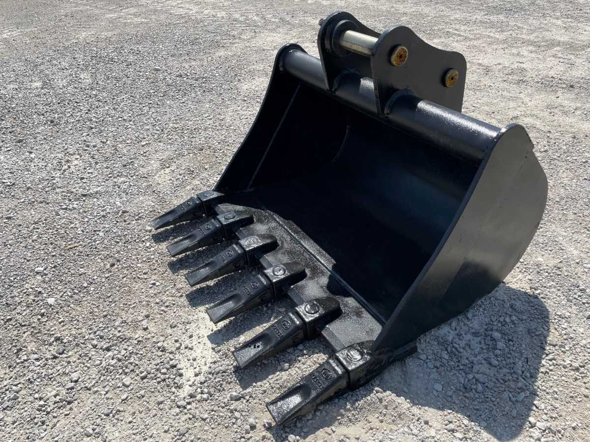 30" EXCAVATOR DIGGING BUCKET 40MM PIN Photo 1