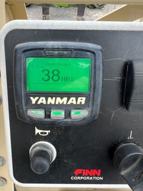 2018 FINN B70RH-39 SKID MOUNT STRAW BLOWER Photo 7 Thumbnail