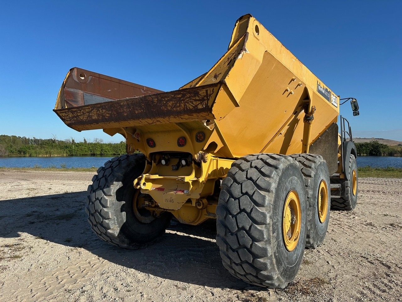 2018 BELL B40E Photo 4 Thumbnail