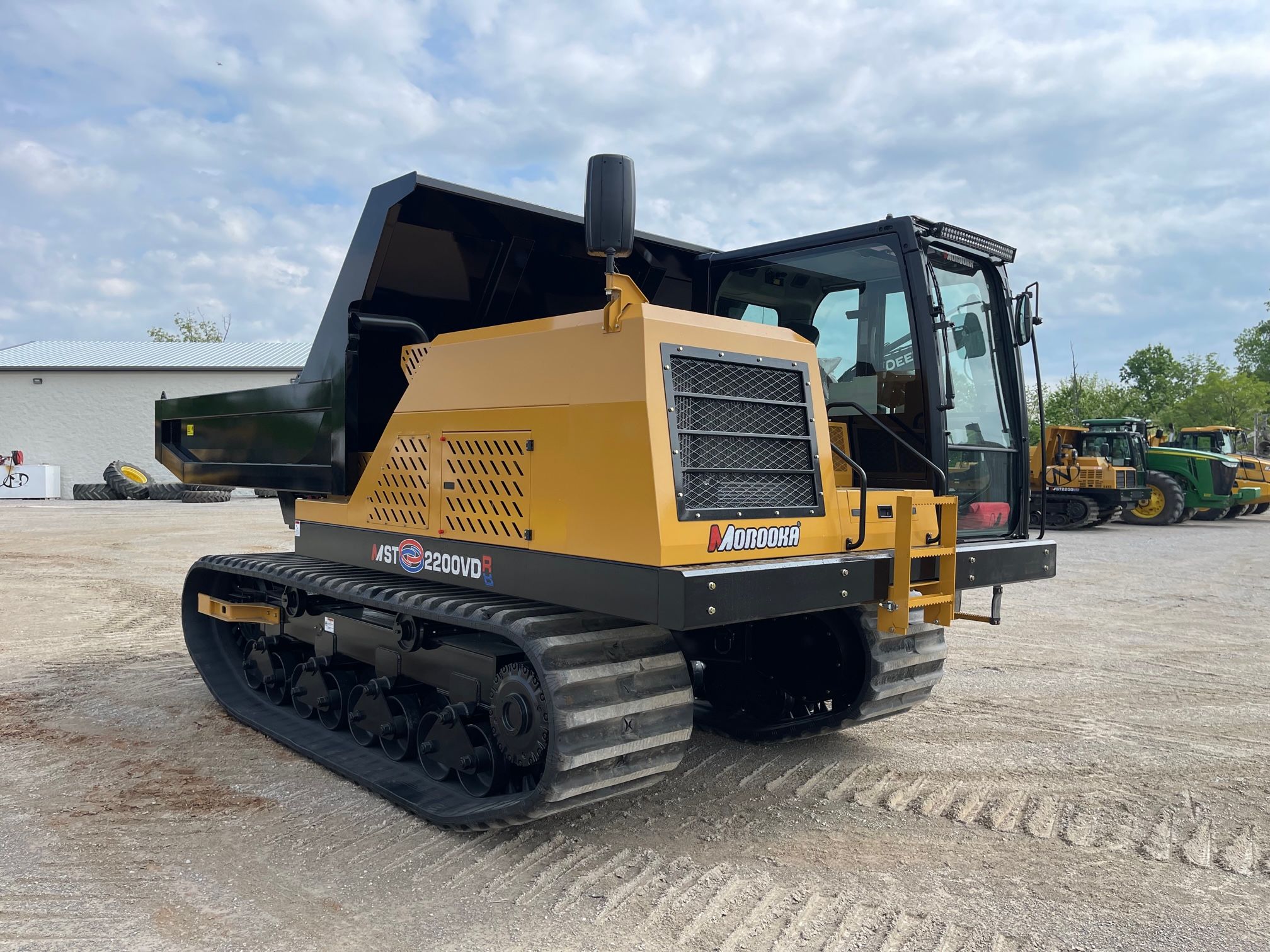 2023 MOROOKA MST 2200VDR Photo 4 Thumbnail